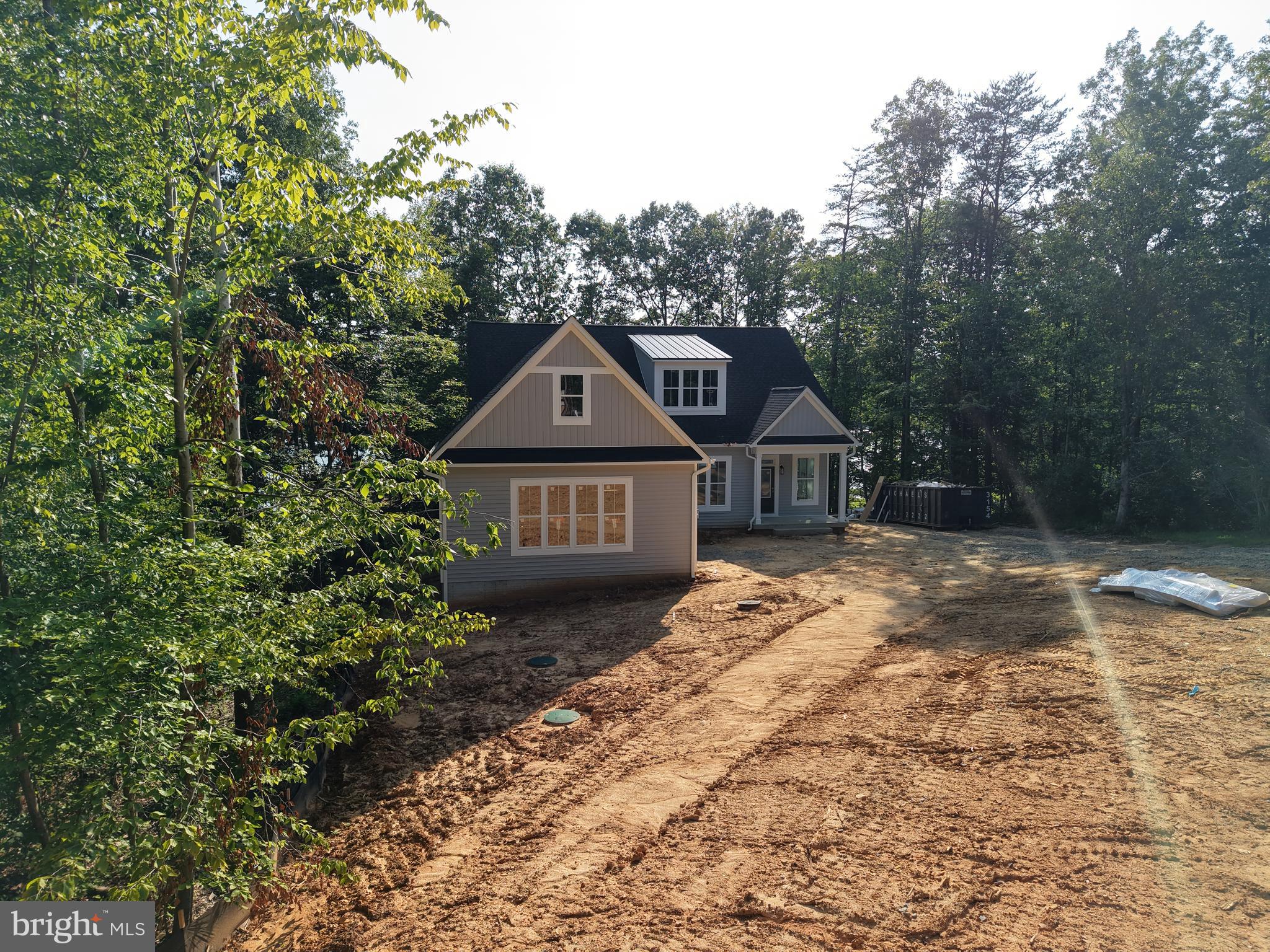 6514 WINSTON LANE