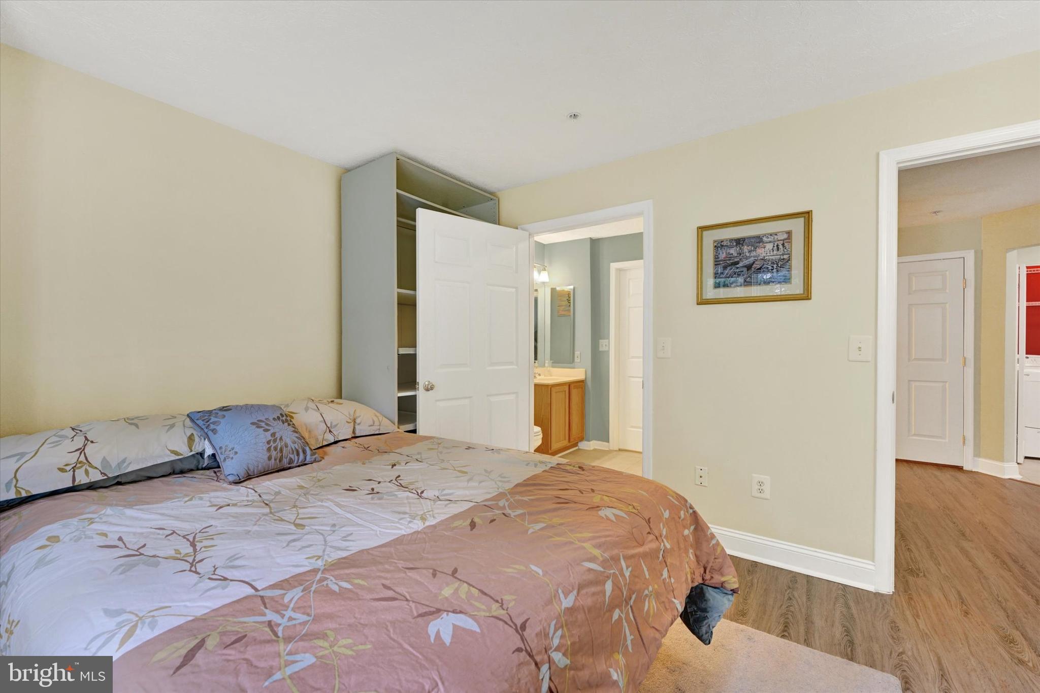 PERRY HALL FARMS GARDEN CONDOS - Residential