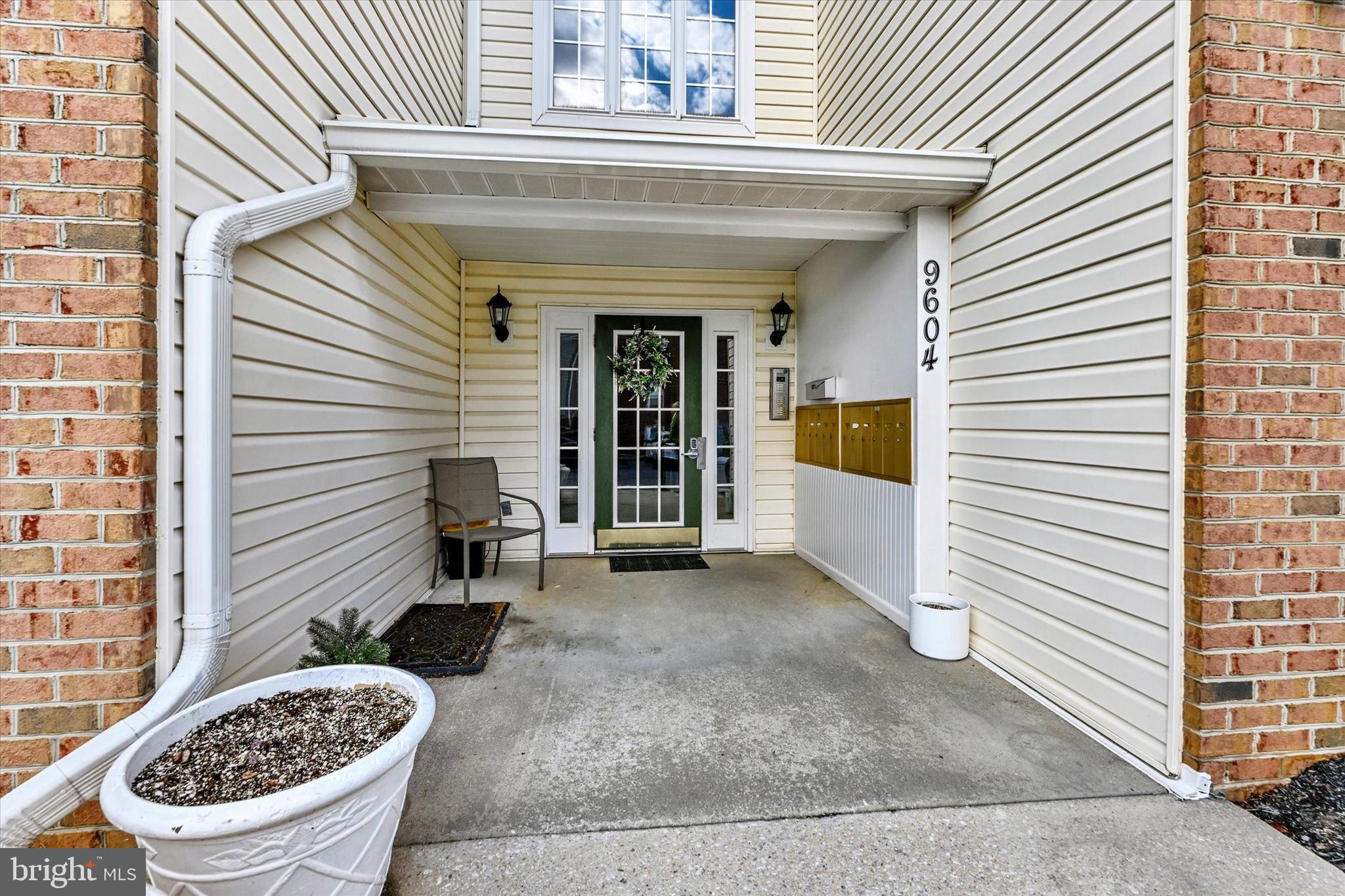 PERRY HALL FARMS GARDEN CONDOS - Residential