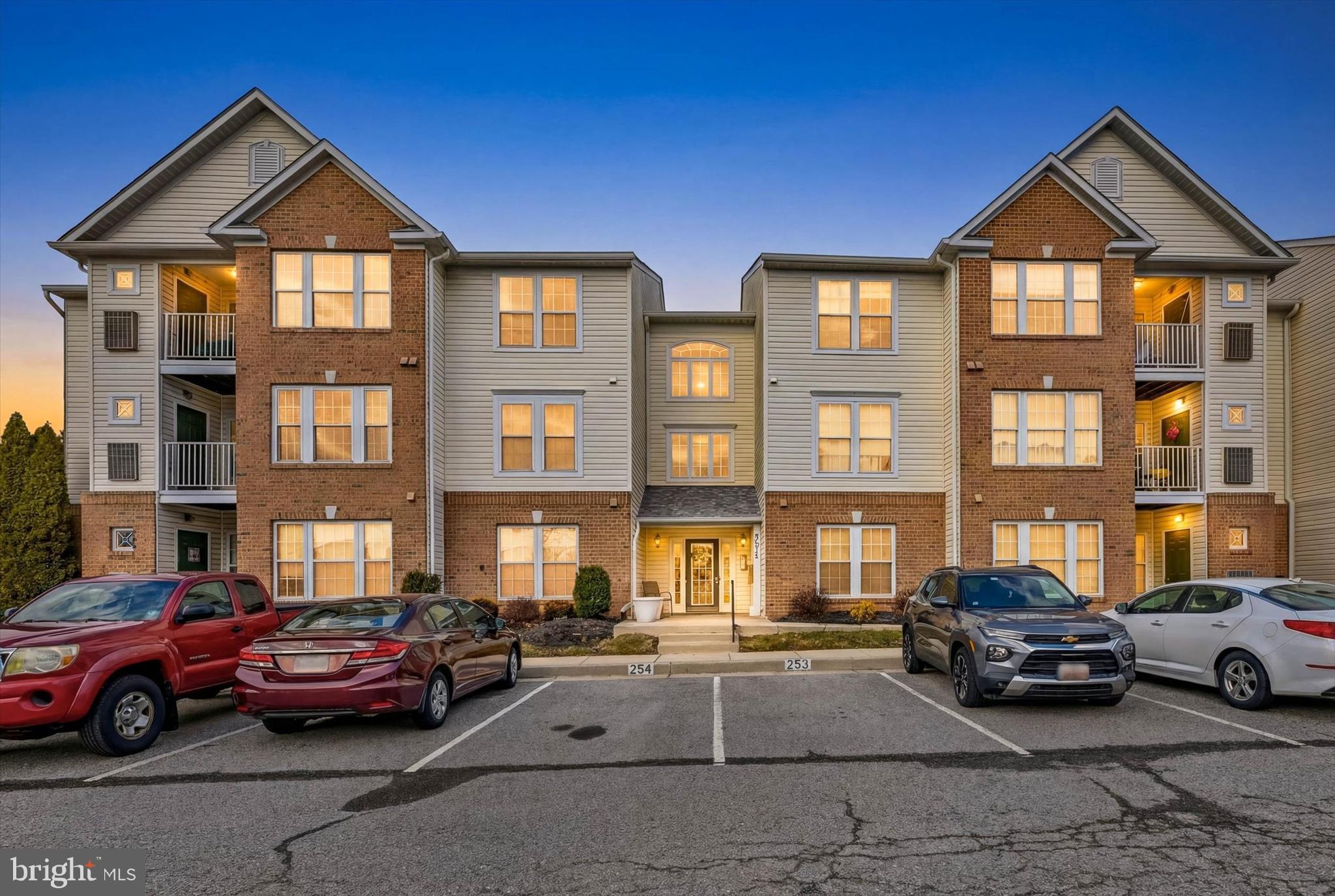 PERRY HALL FARMS GARDEN CONDOS - Residential