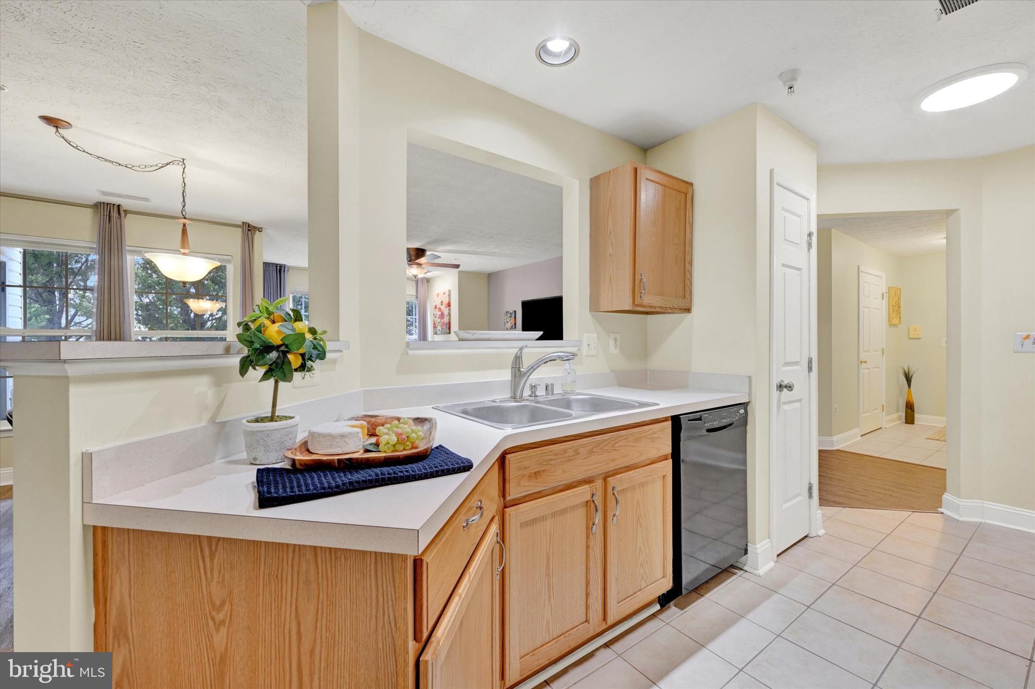 PERRY HALL FARMS GARDEN CONDOS - Residential