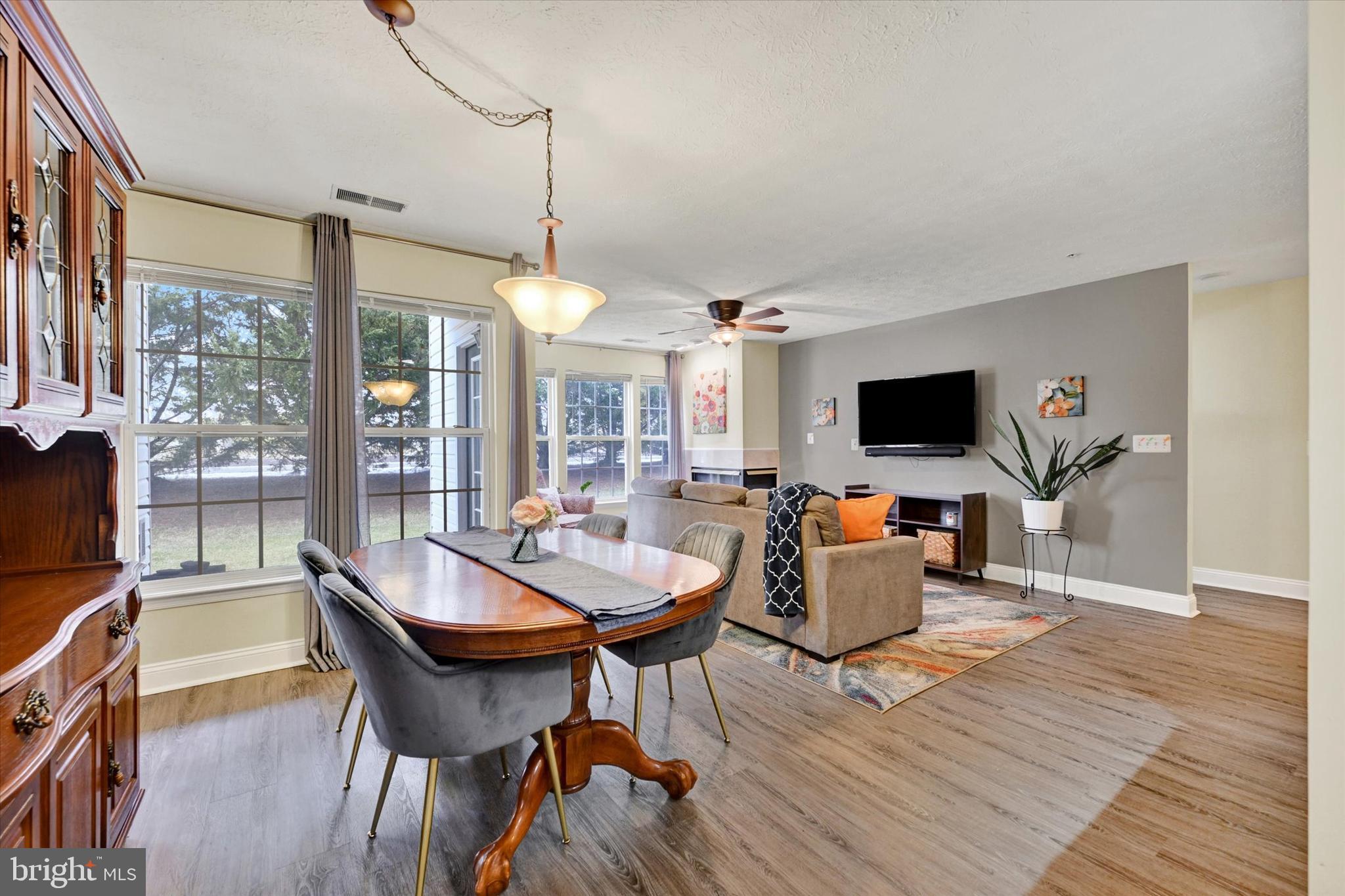 PERRY HALL FARMS GARDEN CONDOS - Residential