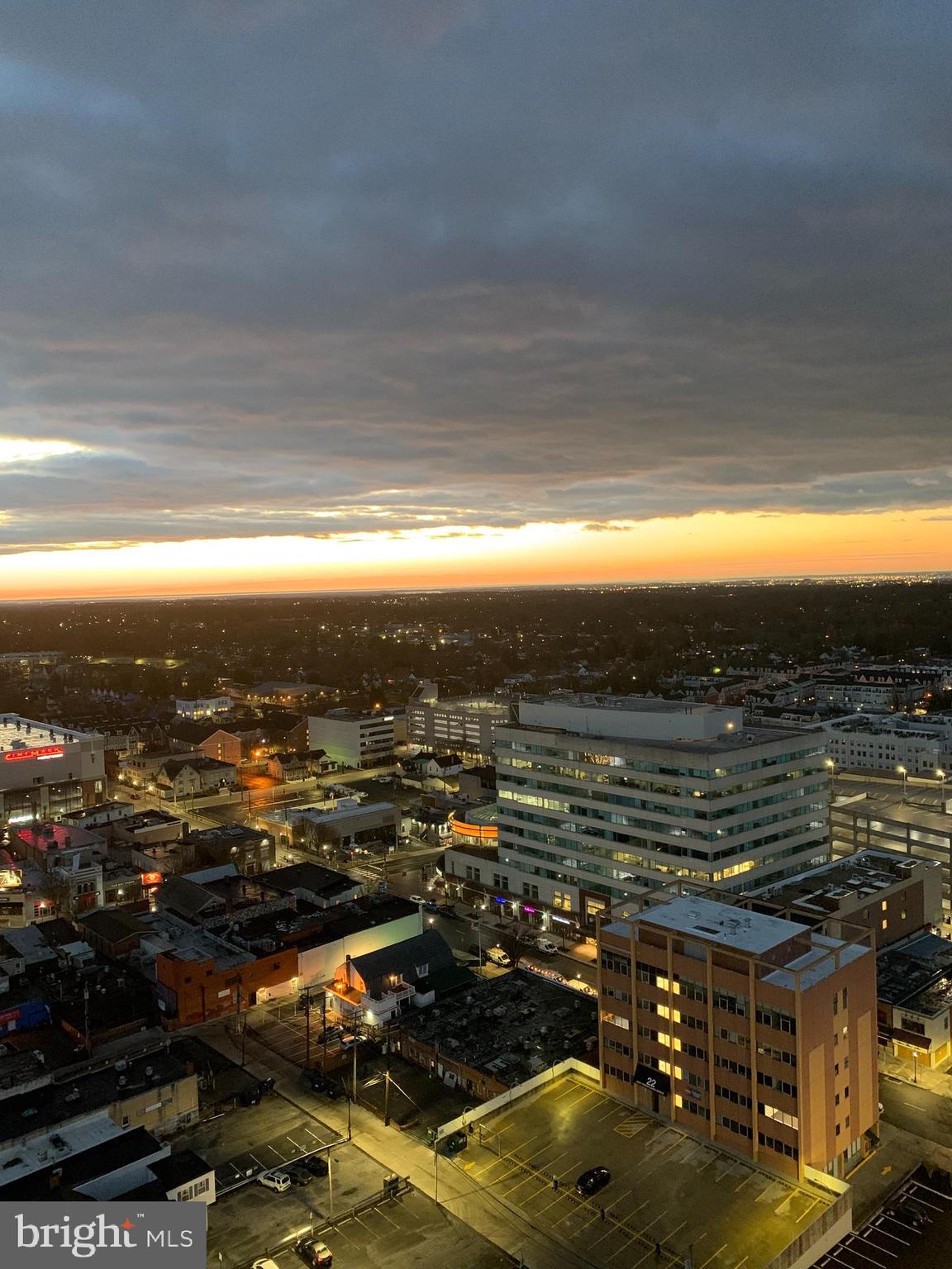 PENTHOUSE CONDOMINIUMS - Residential Lease