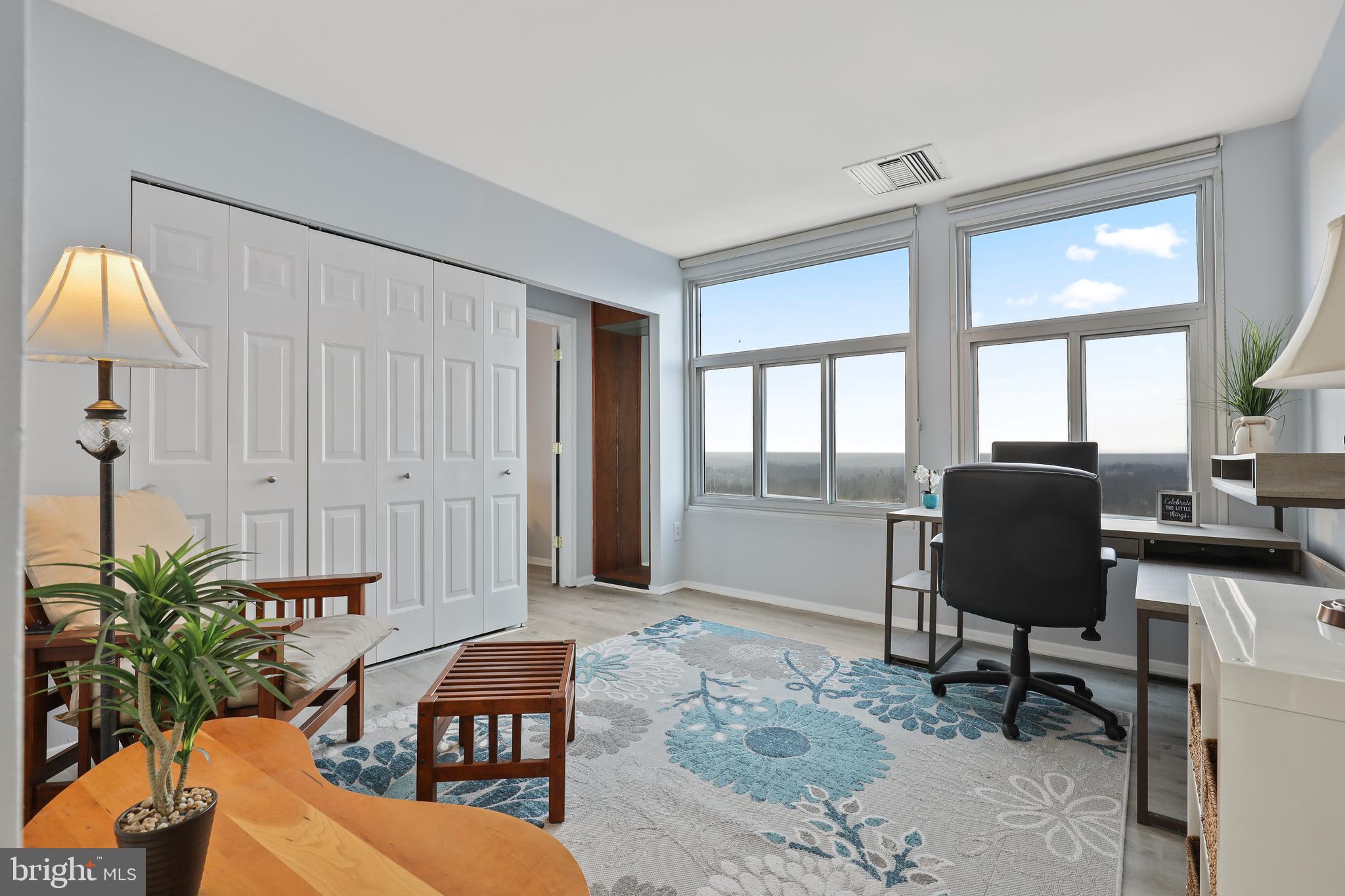 PENTHOUSE CONDOMINIUMS - Residential Lease