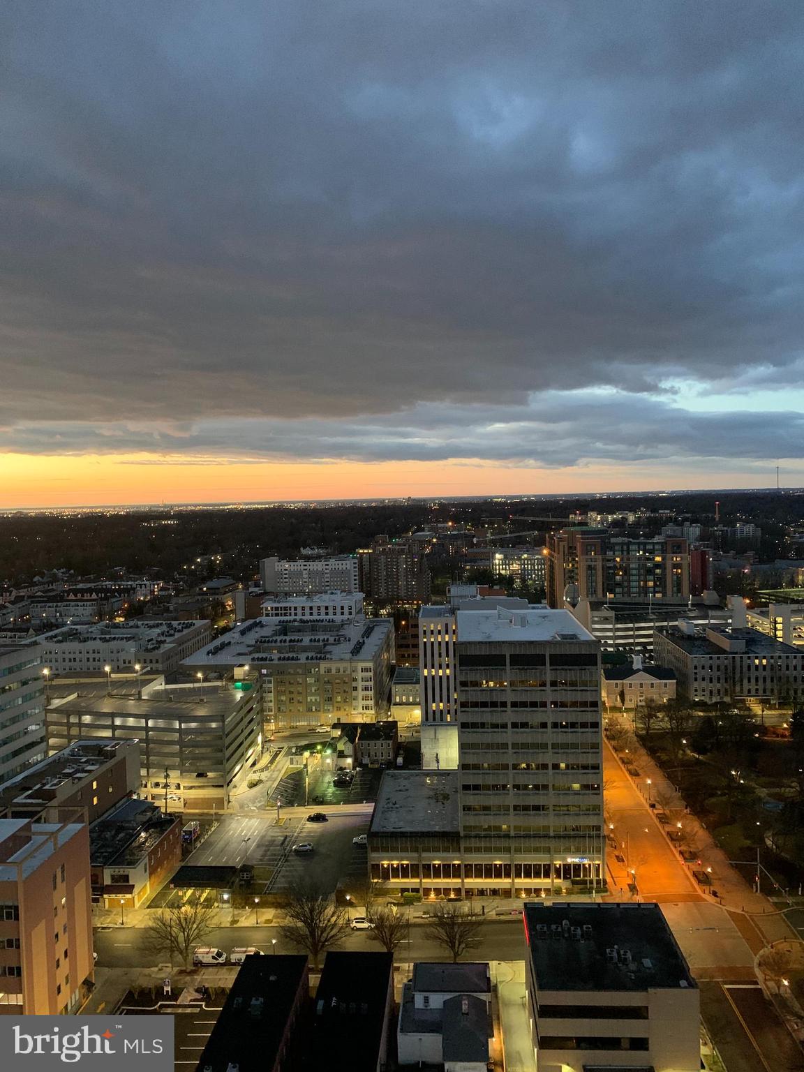 PENTHOUSE CONDOMINIUMS - Residential Lease