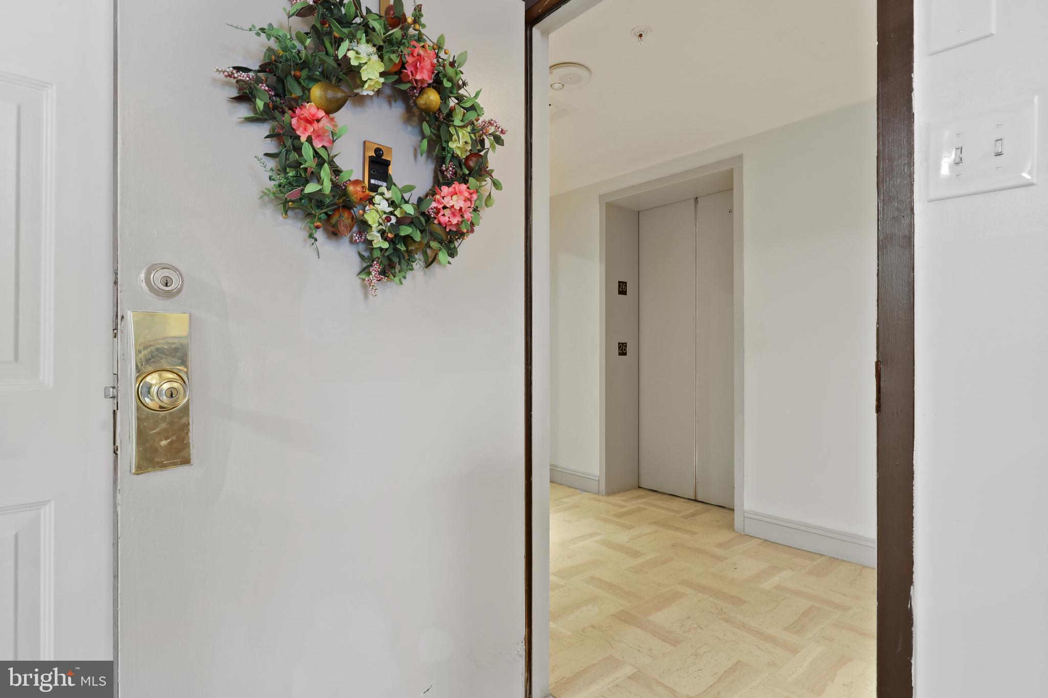 PENTHOUSE CONDOMINIUMS - Residential Lease