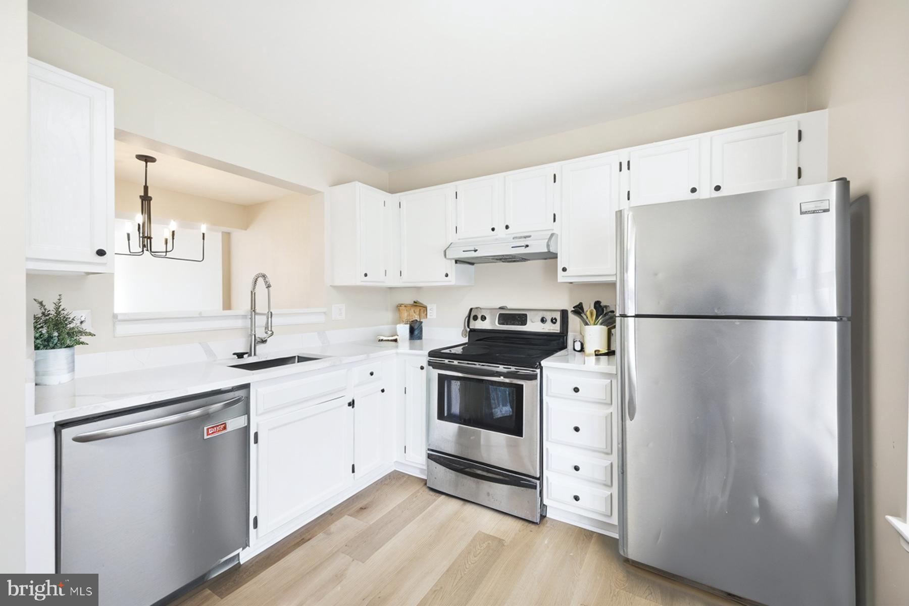 ROSEDALE ESTATES - Residential