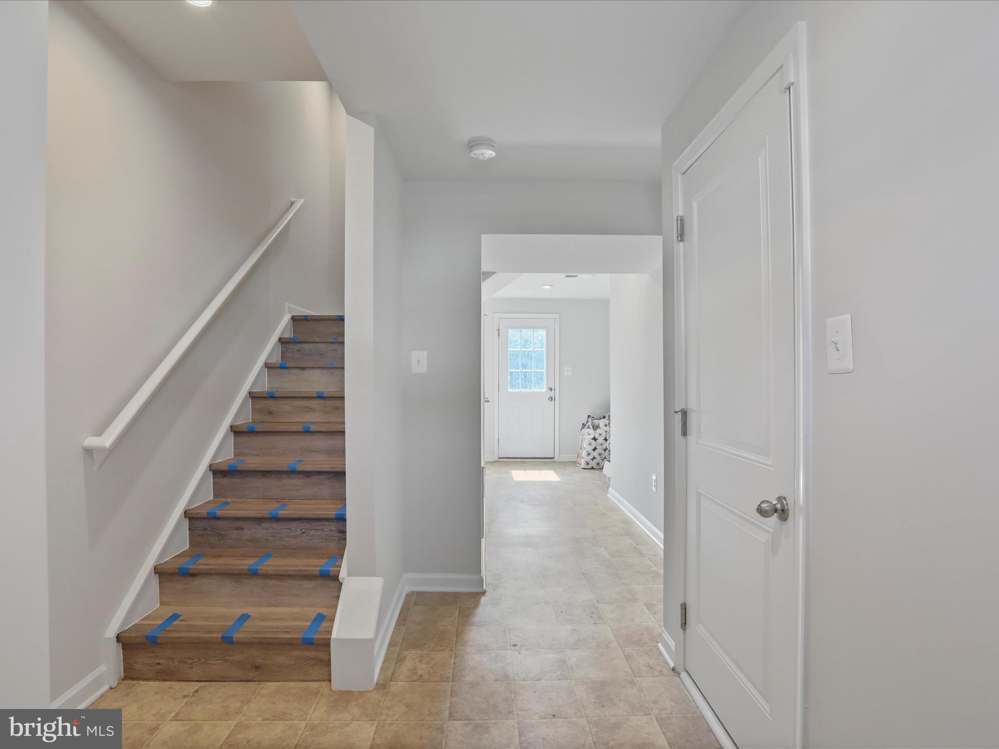 THE LAKES AT MARTINSBURG - Residential