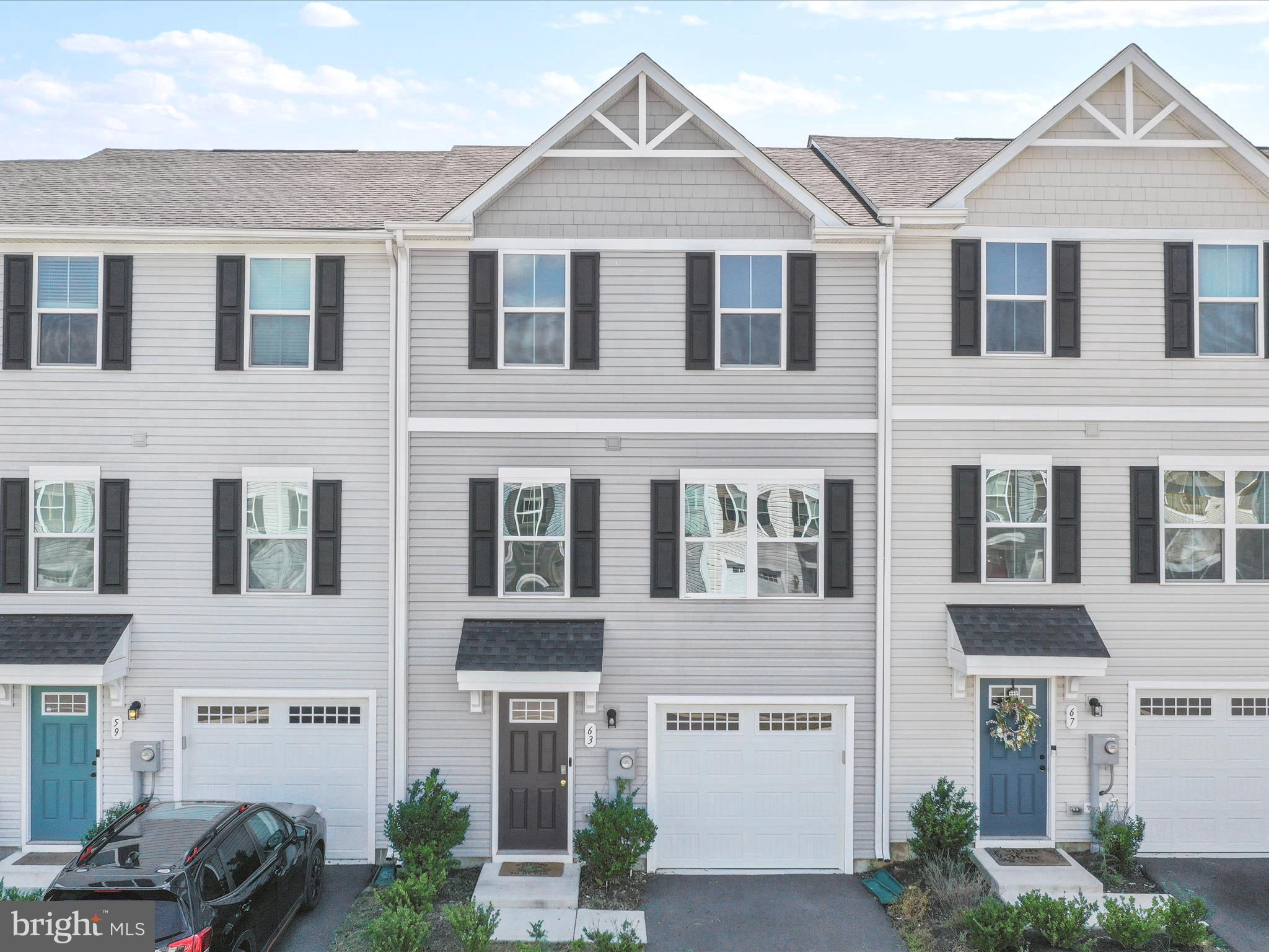 THE LAKES AT MARTINSBURG - Residential