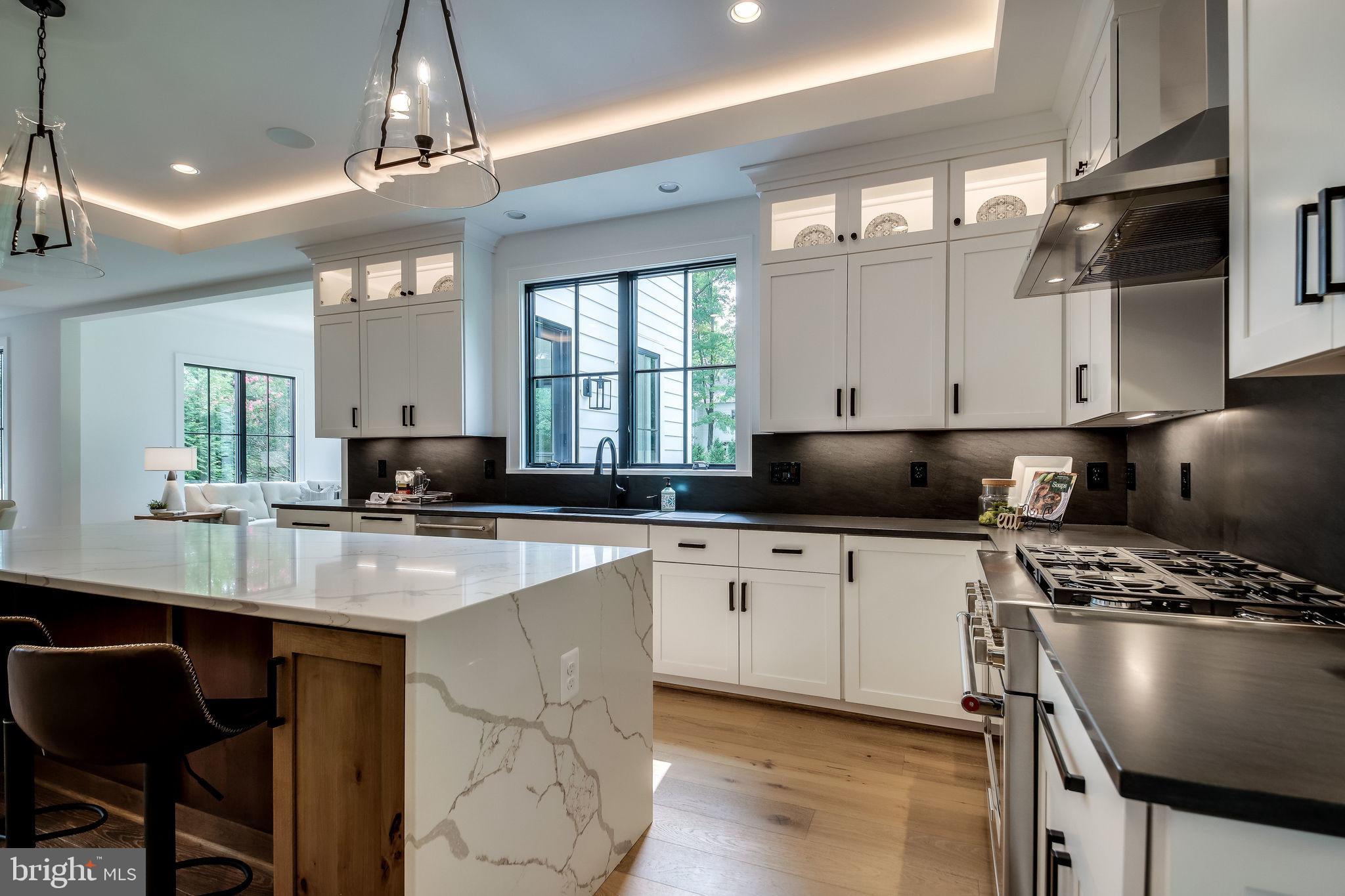 HANSBOROUGH - Residential