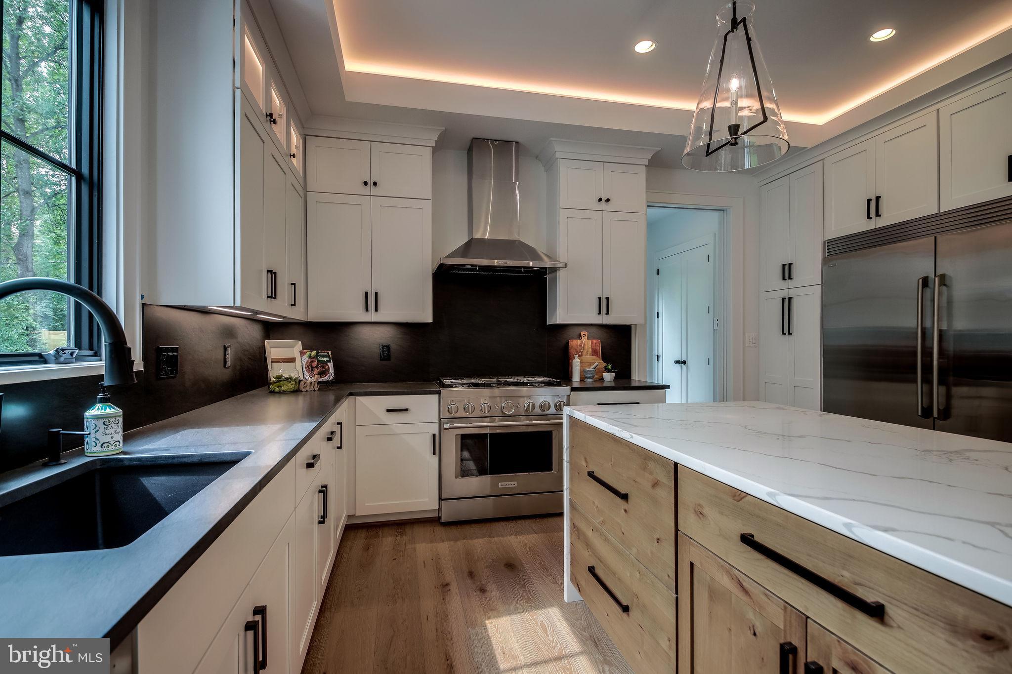 HANSBOROUGH - Residential