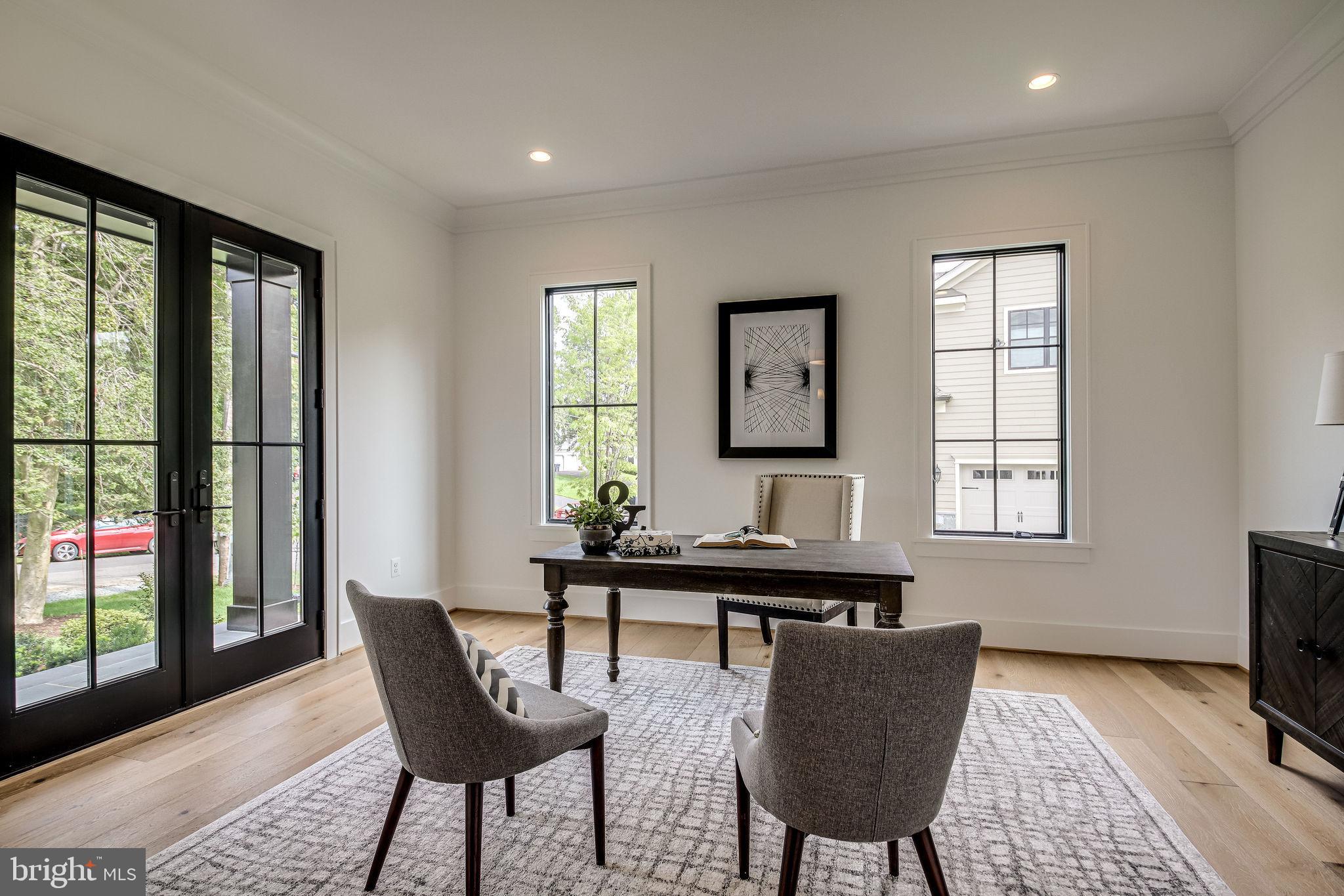 HANSBOROUGH - Residential