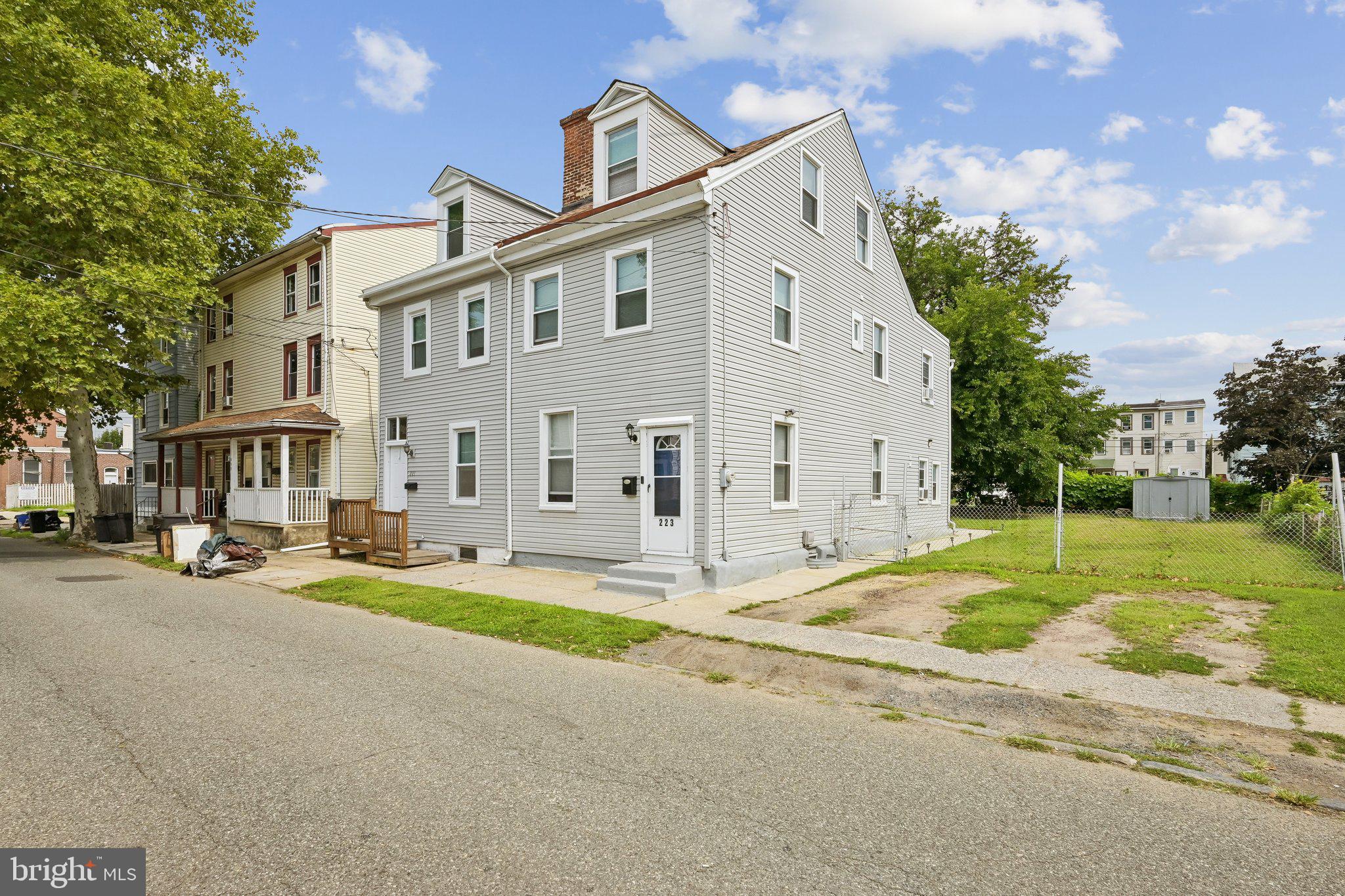 223 HUDSON STREET