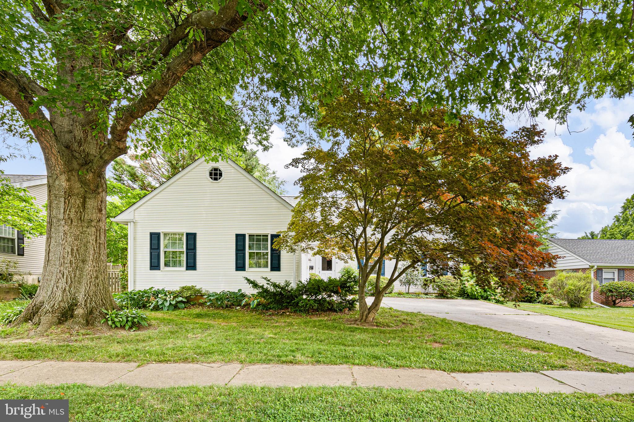 52 SUNSET ROAD