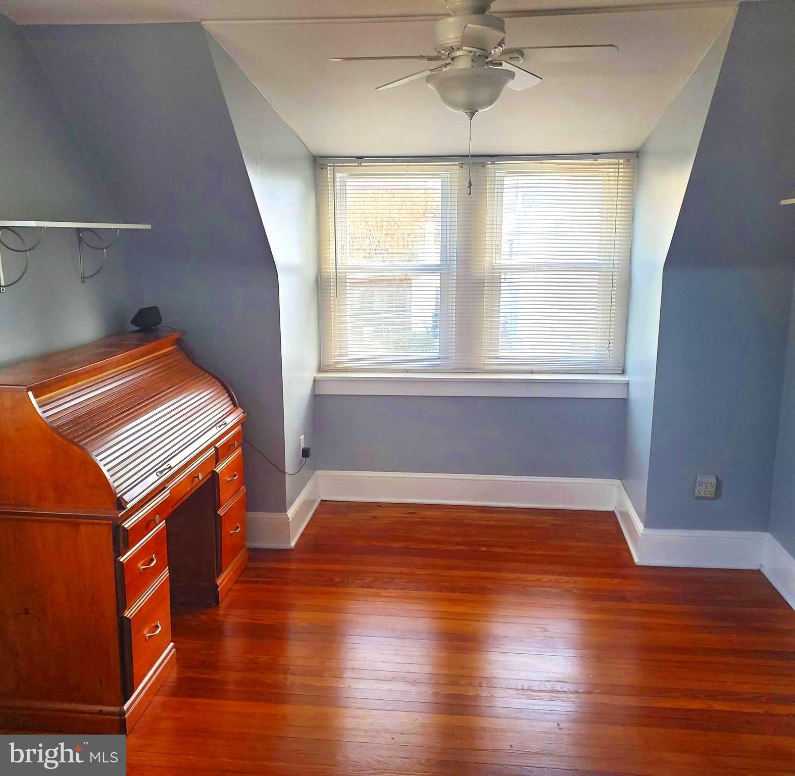 LAFAYETTE HILL - Residential