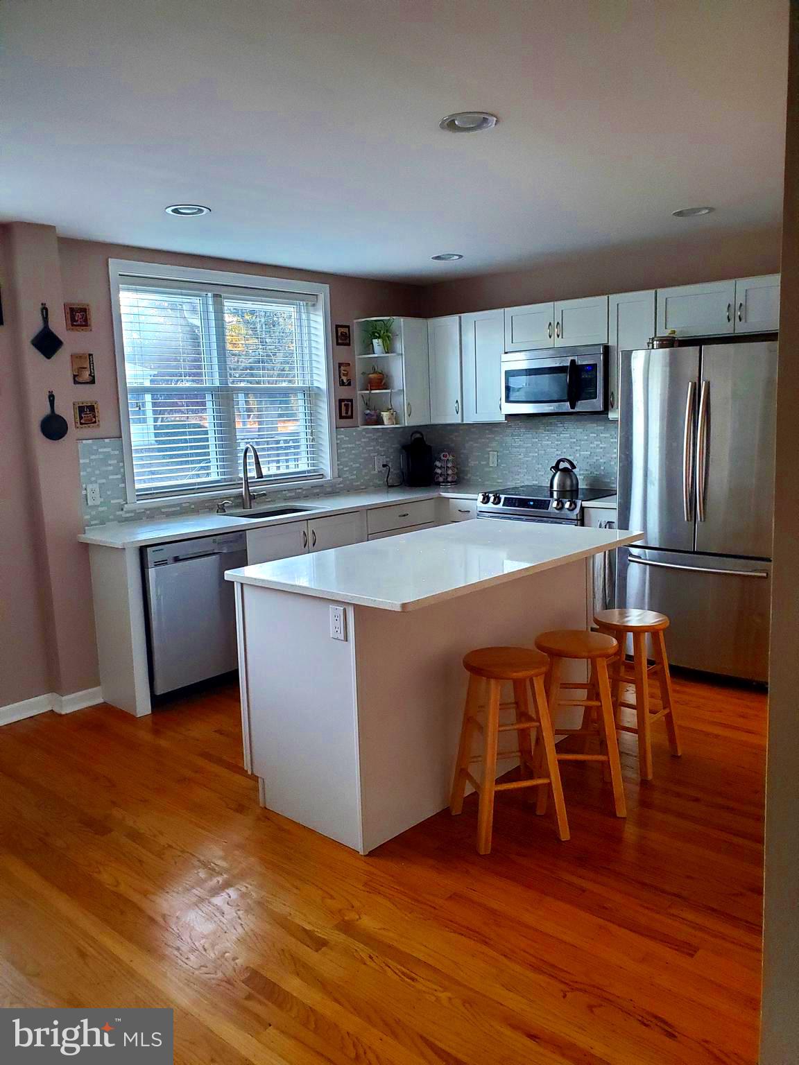 LAFAYETTE HILL - Residential