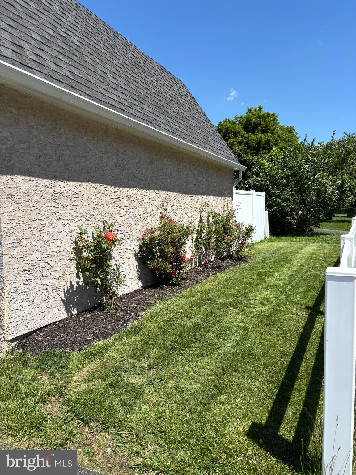 LAFAYETTE HILL - Residential