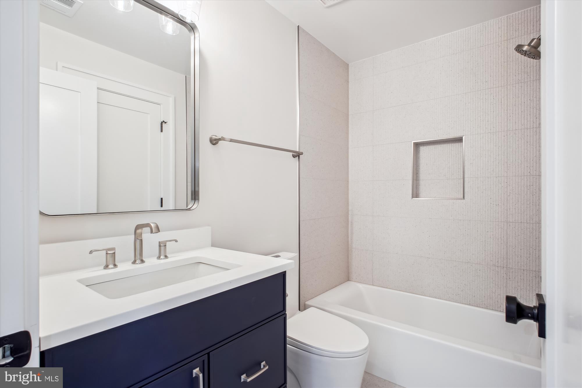 GLEN MAR PARK - Residential