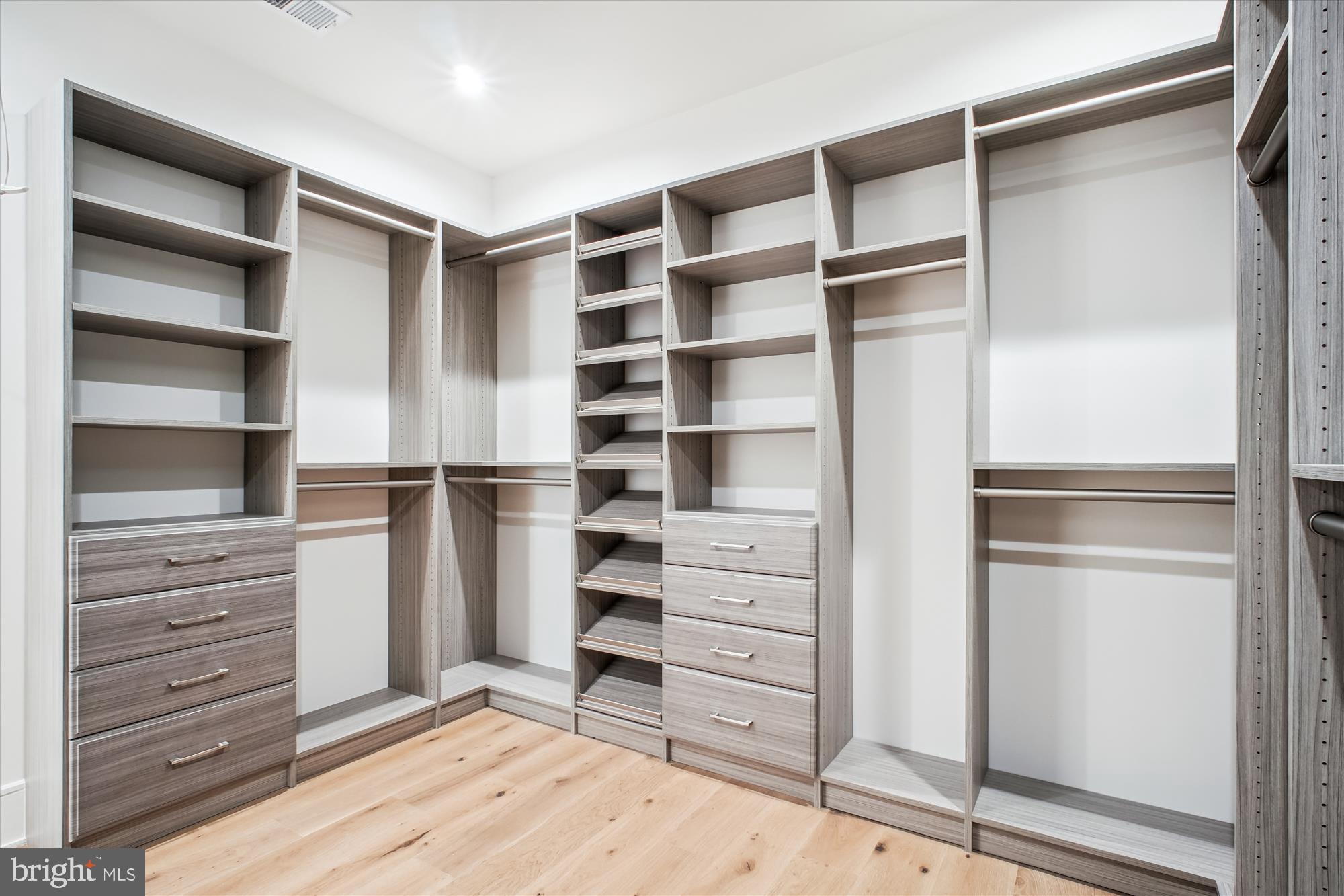 GLEN MAR PARK - Residential