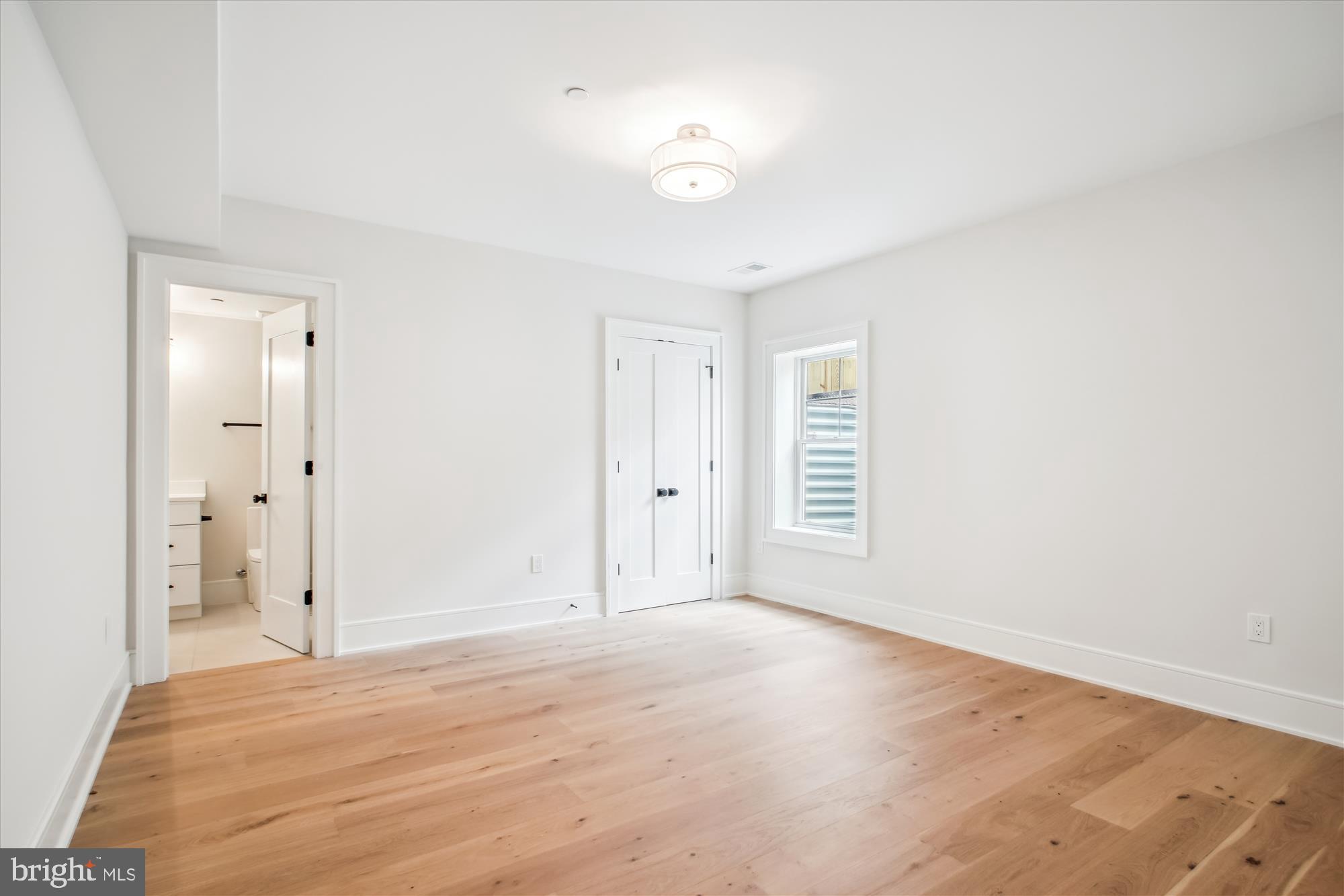 GLEN MAR PARK - Residential