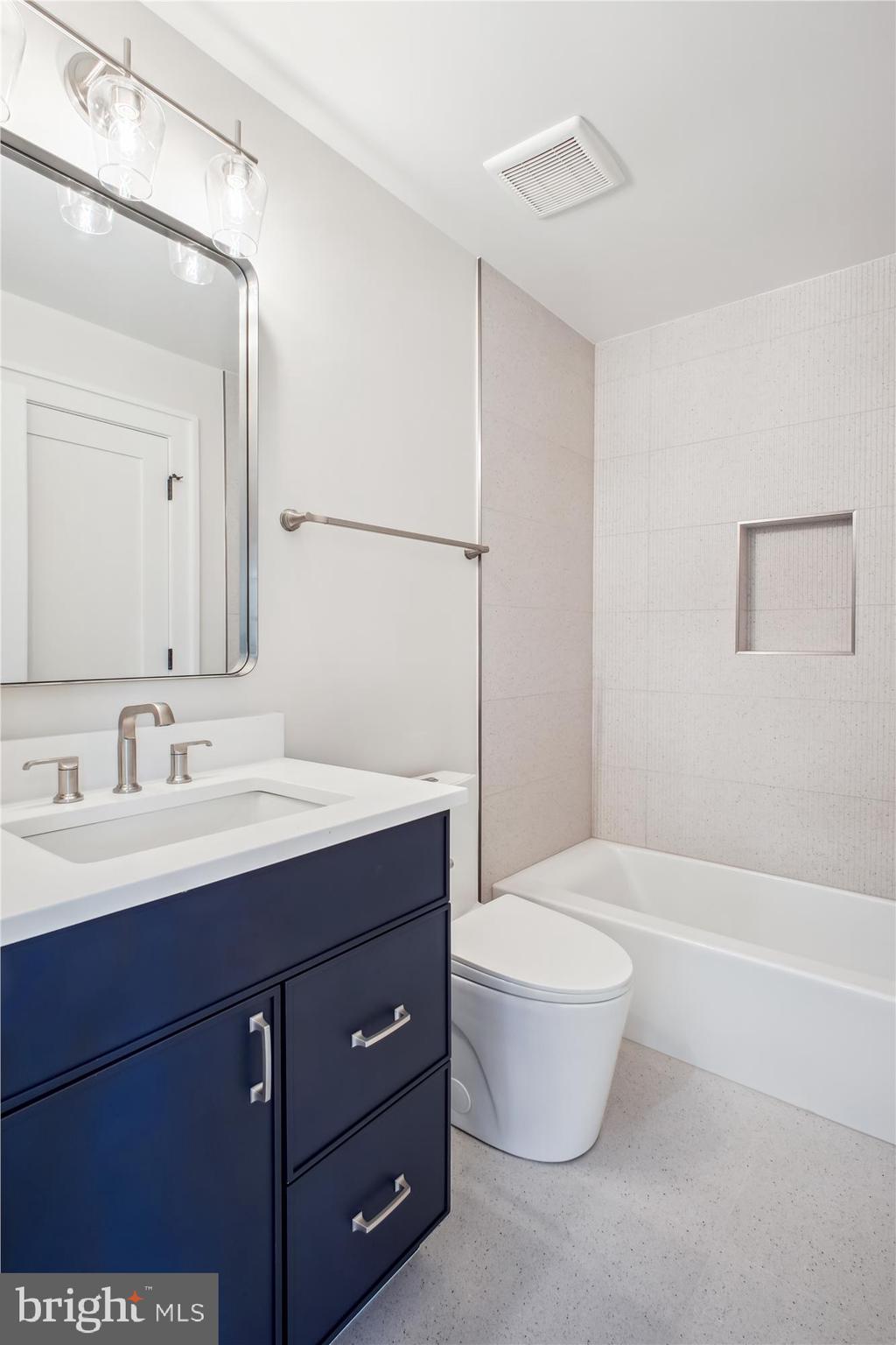 GLEN MAR PARK - Residential