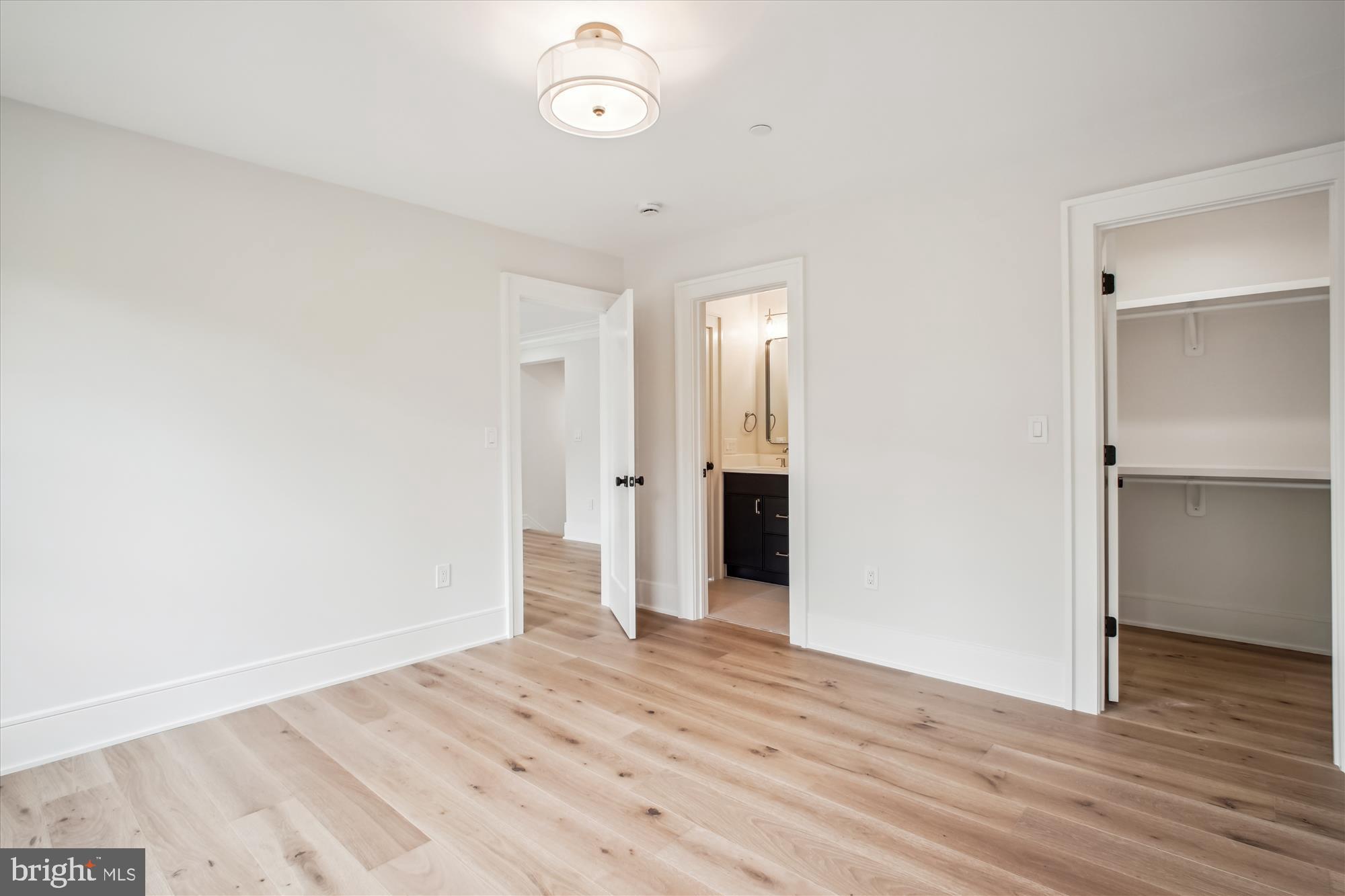 GLEN MAR PARK - Residential