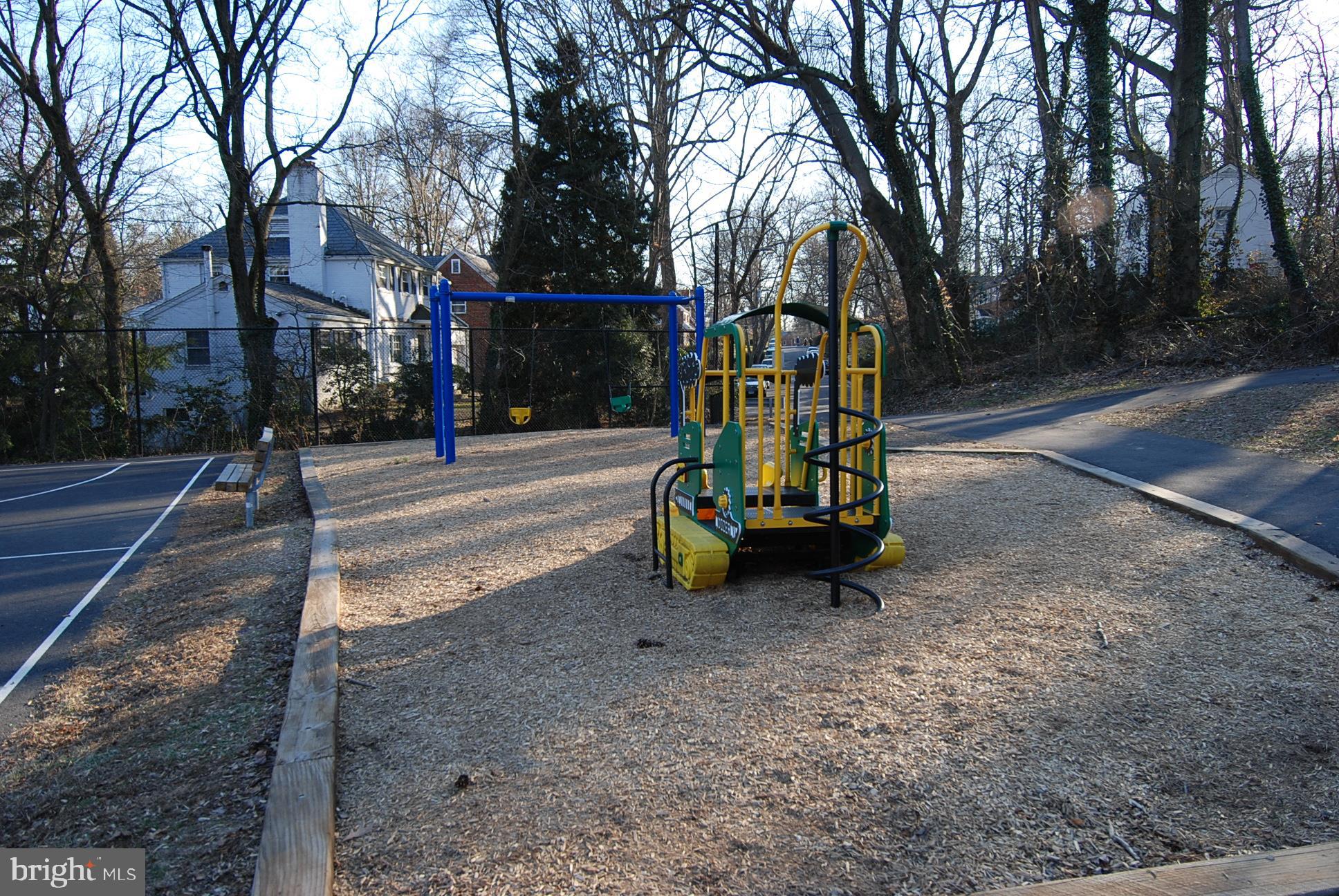 GLEN MAR PARK - Residential