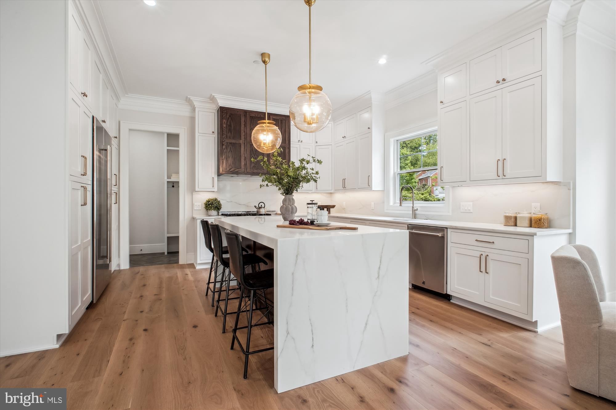 GLEN MAR PARK - Residential