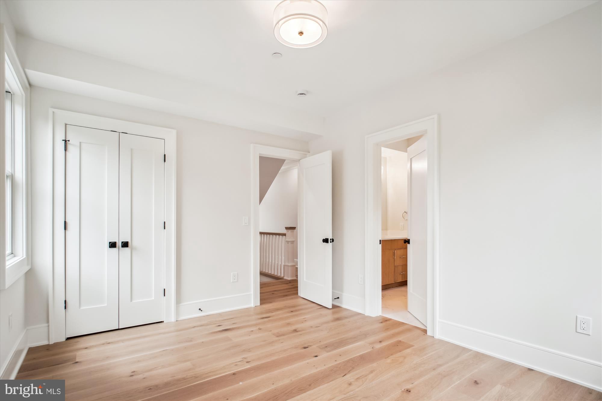 GLEN MAR PARK - Residential