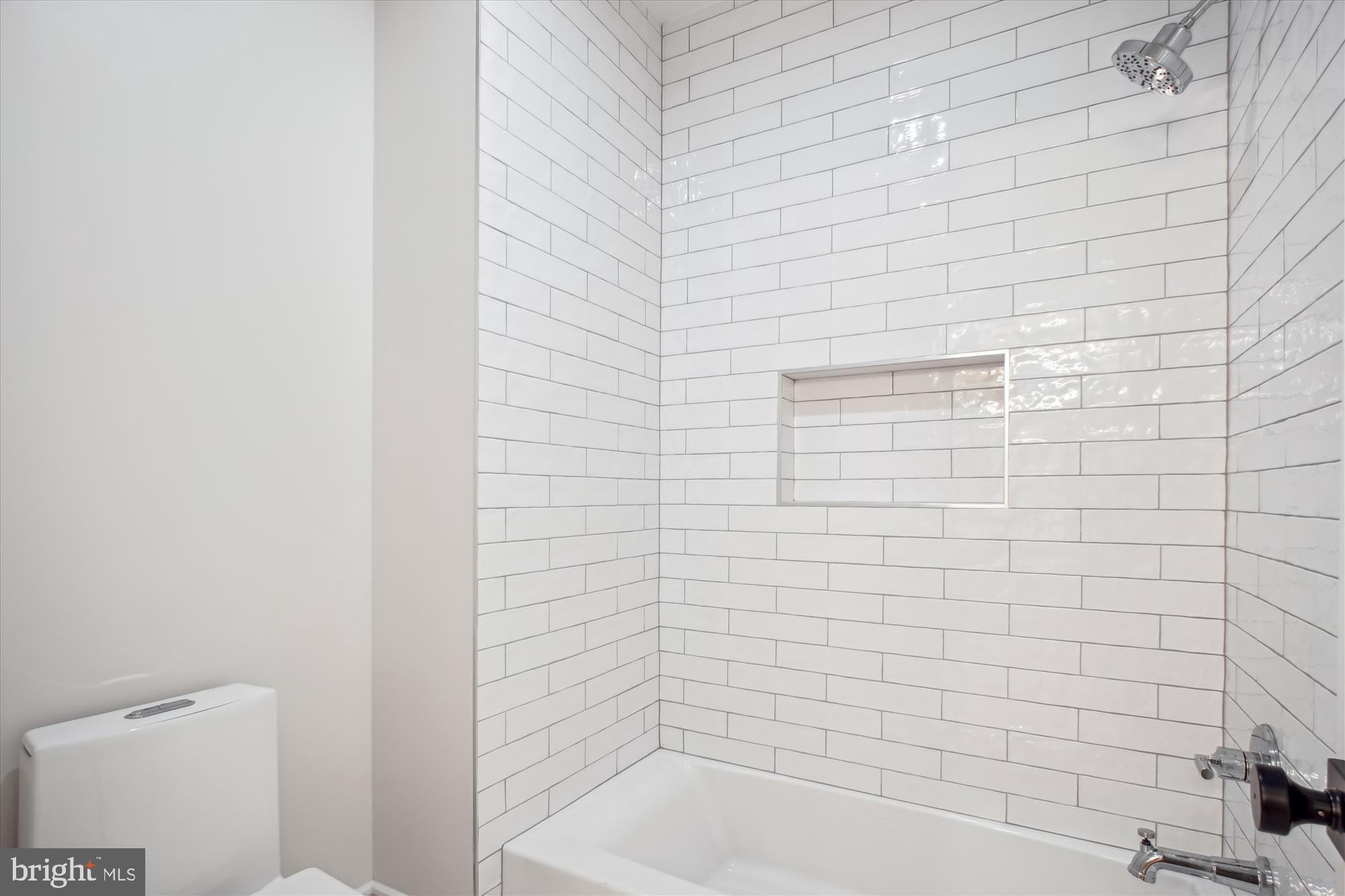 GLEN MAR PARK - Residential