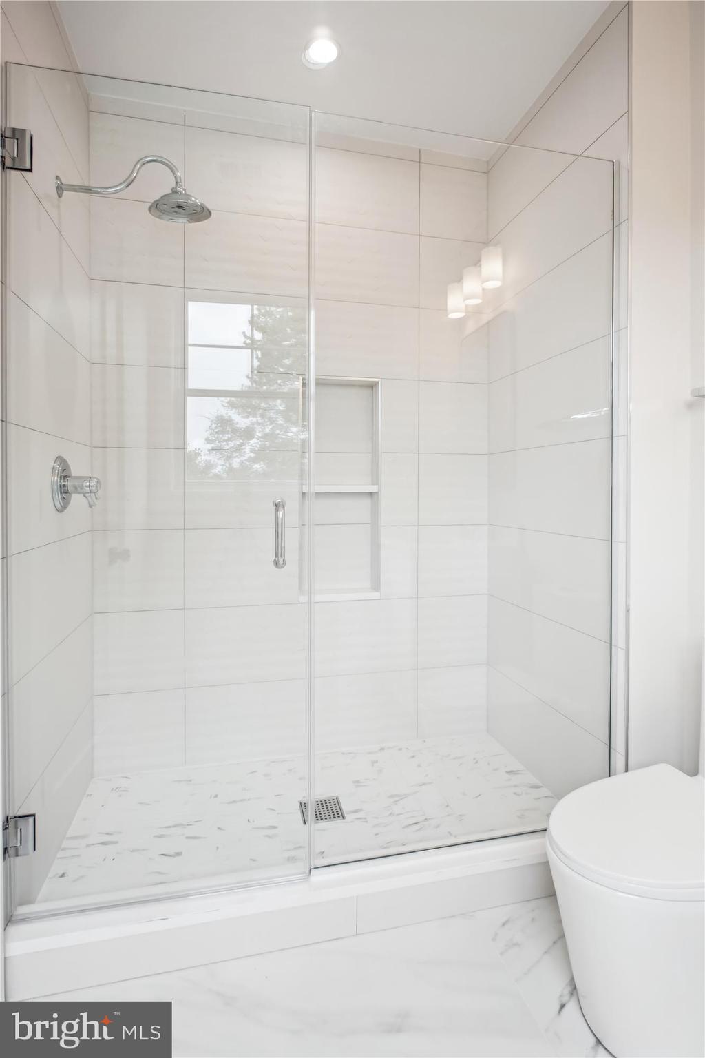 GLEN MAR PARK - Residential