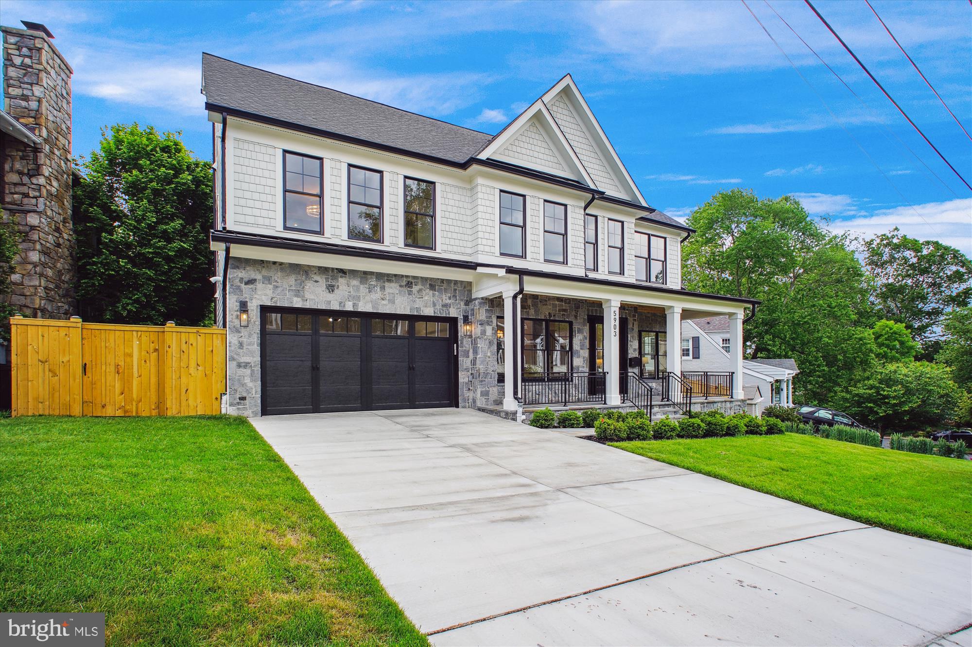 5903 CARLTON LANE