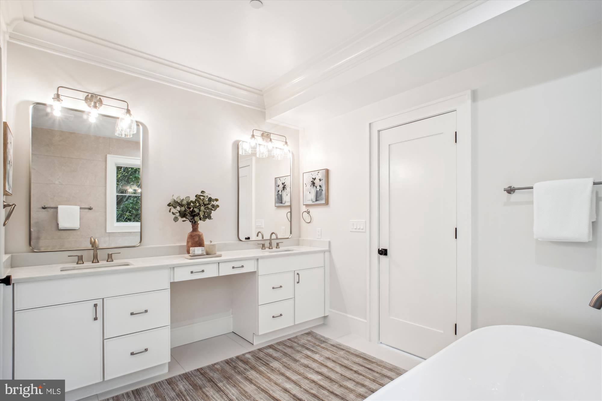 GLEN MAR PARK - Residential