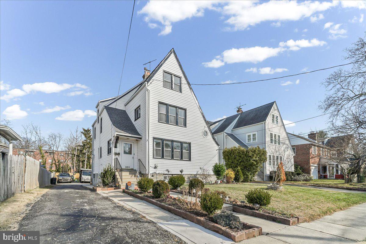 LANSDOWNE - Residential