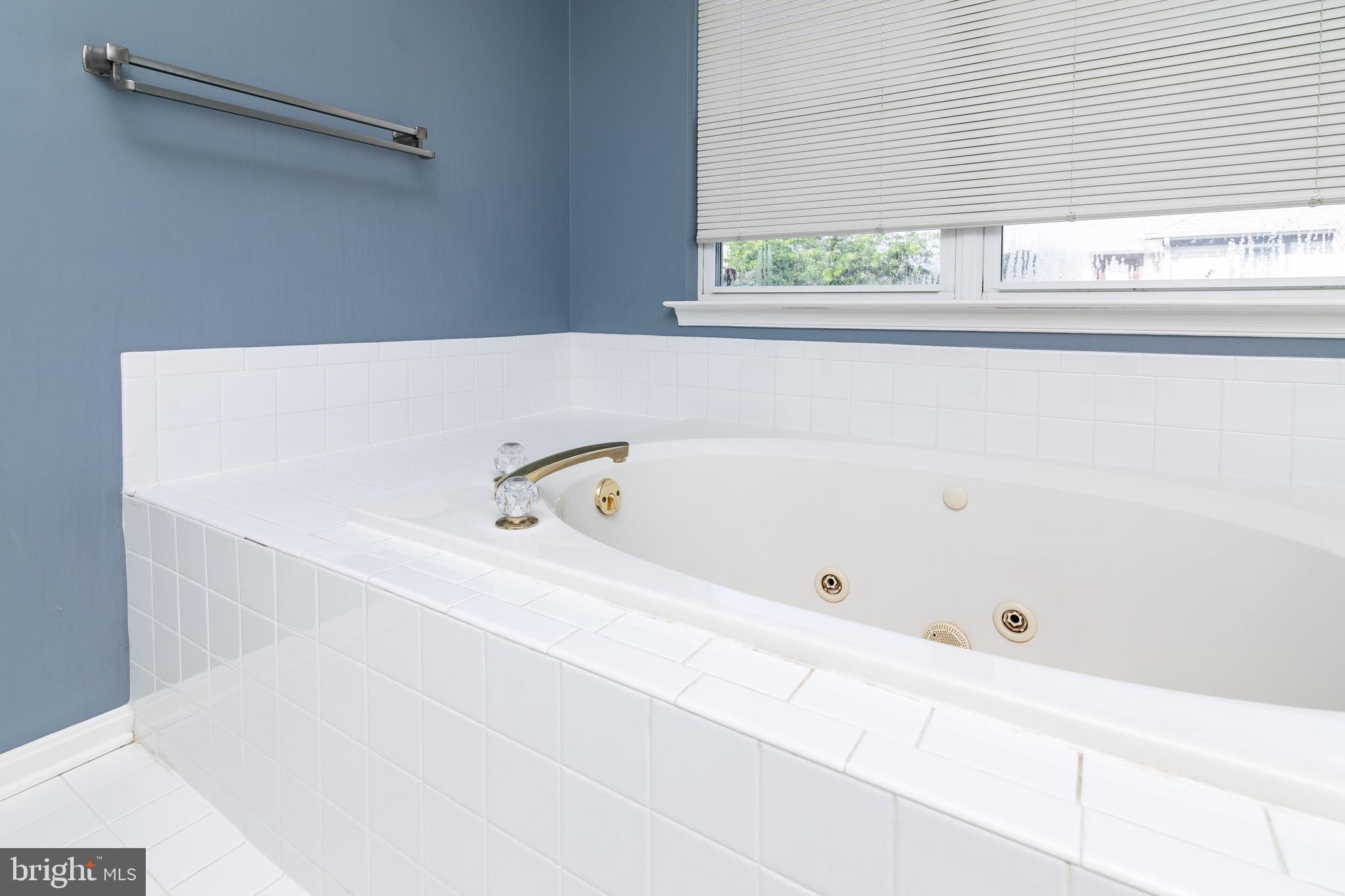 OCEAN PINES - MARINA VILLAGE - Residential