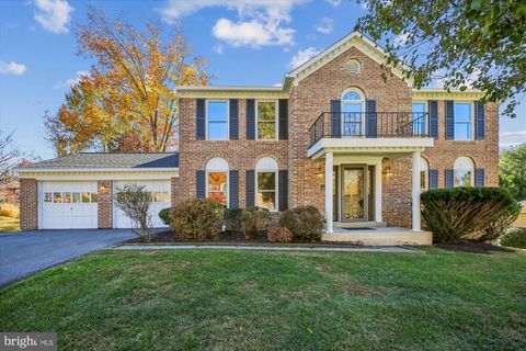 17 LOCUSTWOOD COURT SILVER SPRING MD 20905