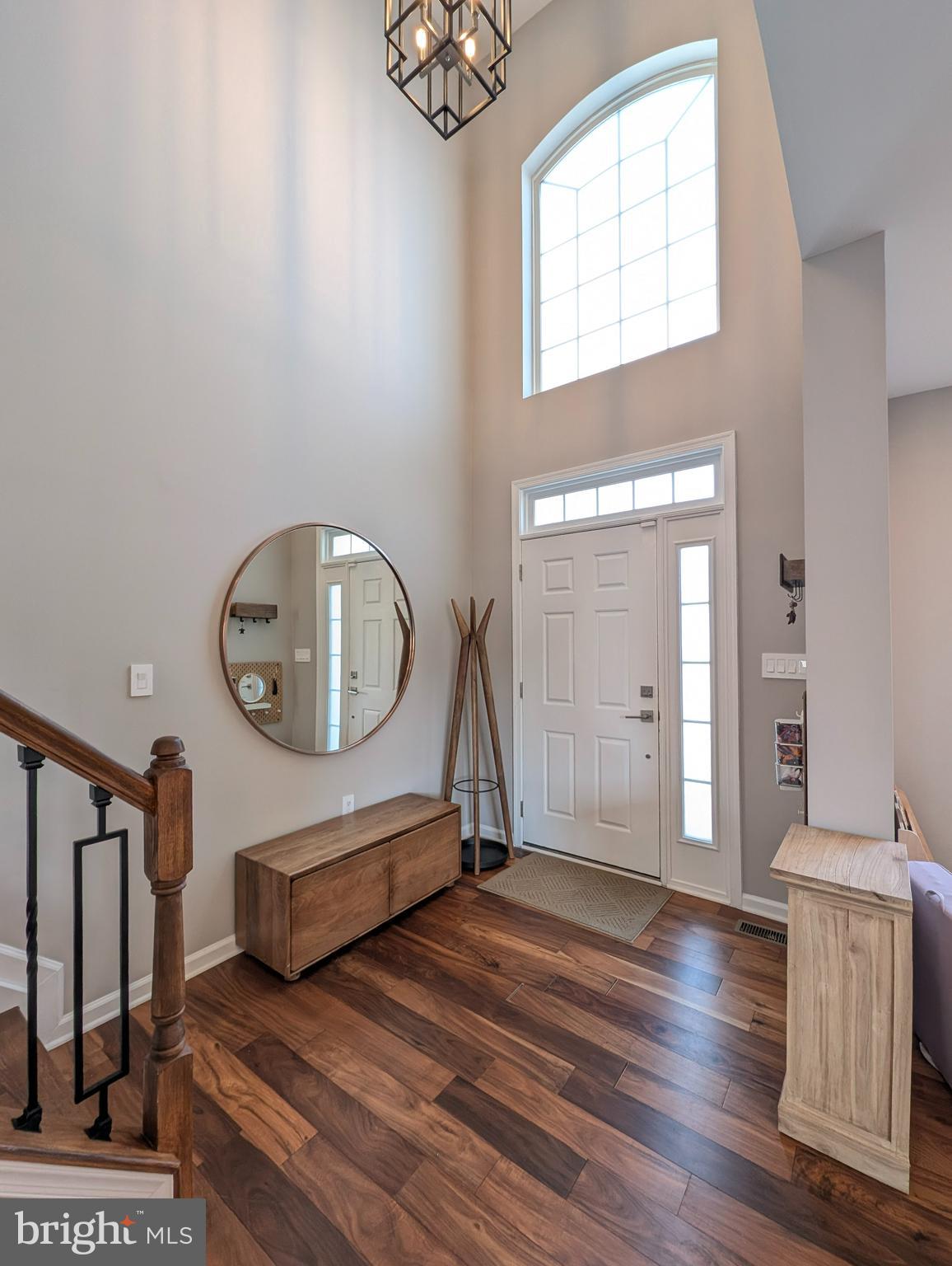 STRATFORD - Residential