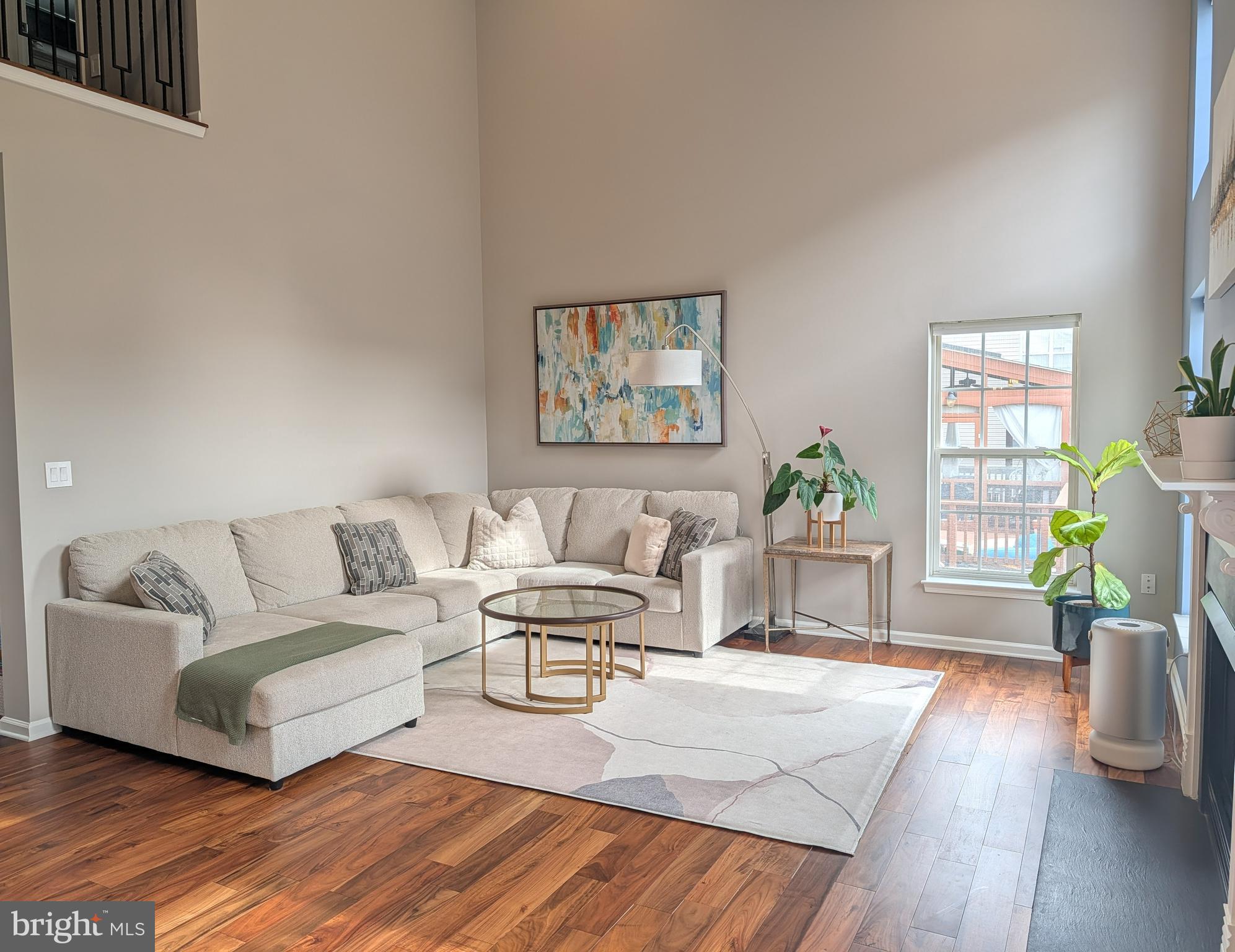 STRATFORD - Residential