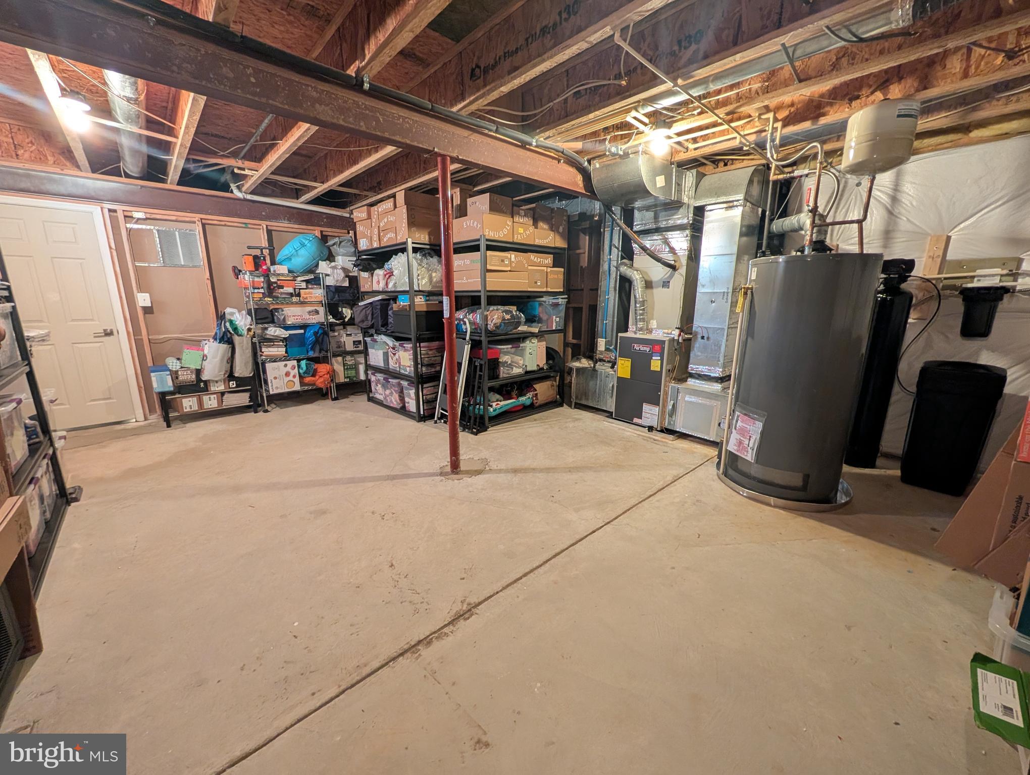 STRATFORD - Residential