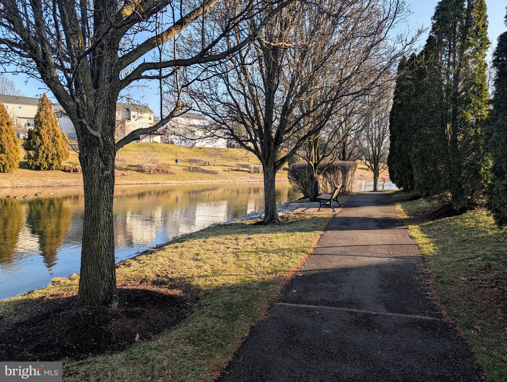 STRATFORD - Residential