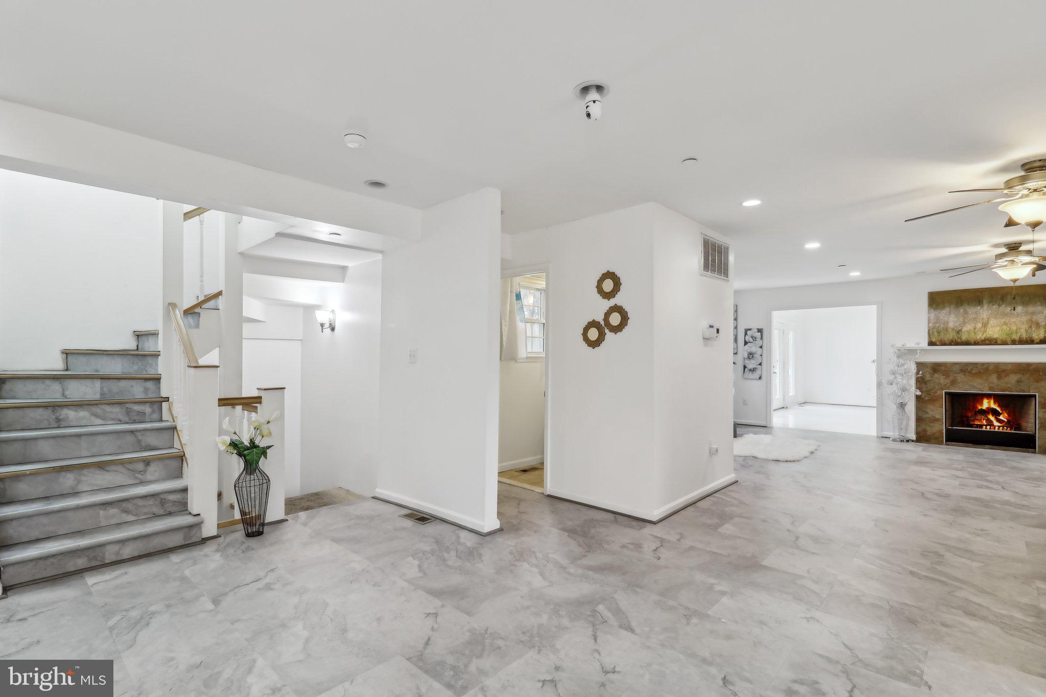 GLENN DALE ESTATES - Residential