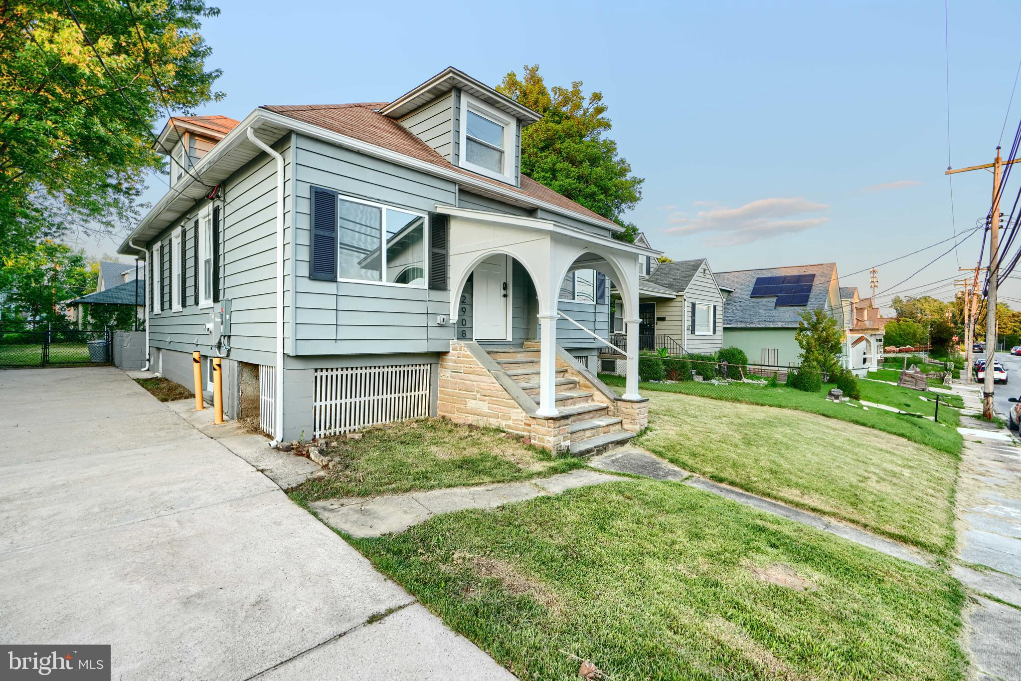 OAKCREST - Residential