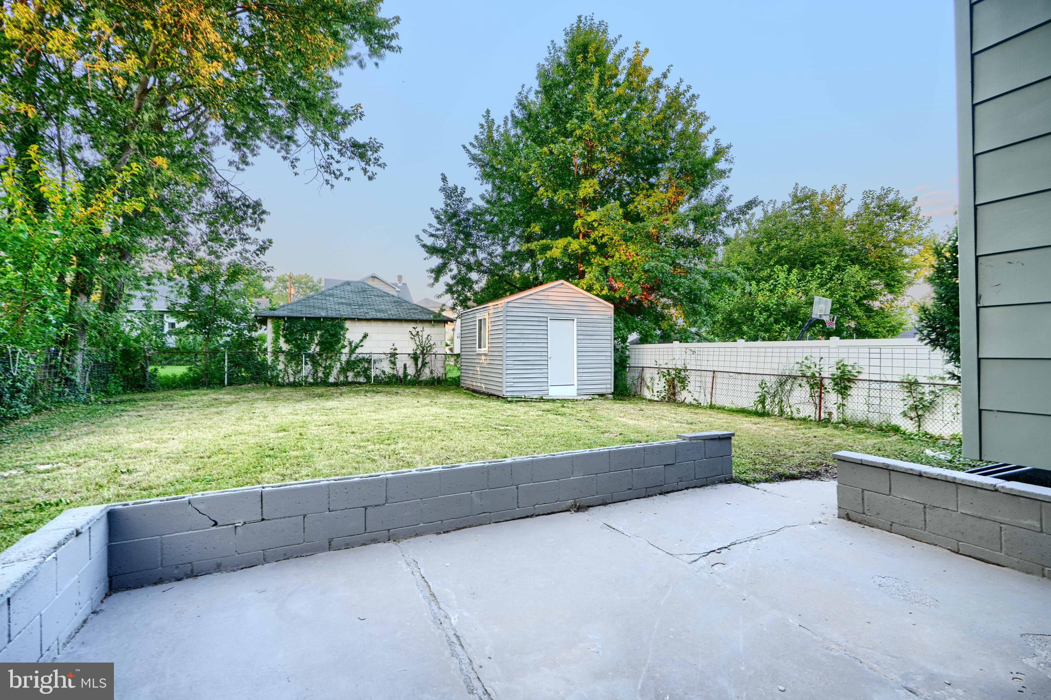 OAKCREST - Residential