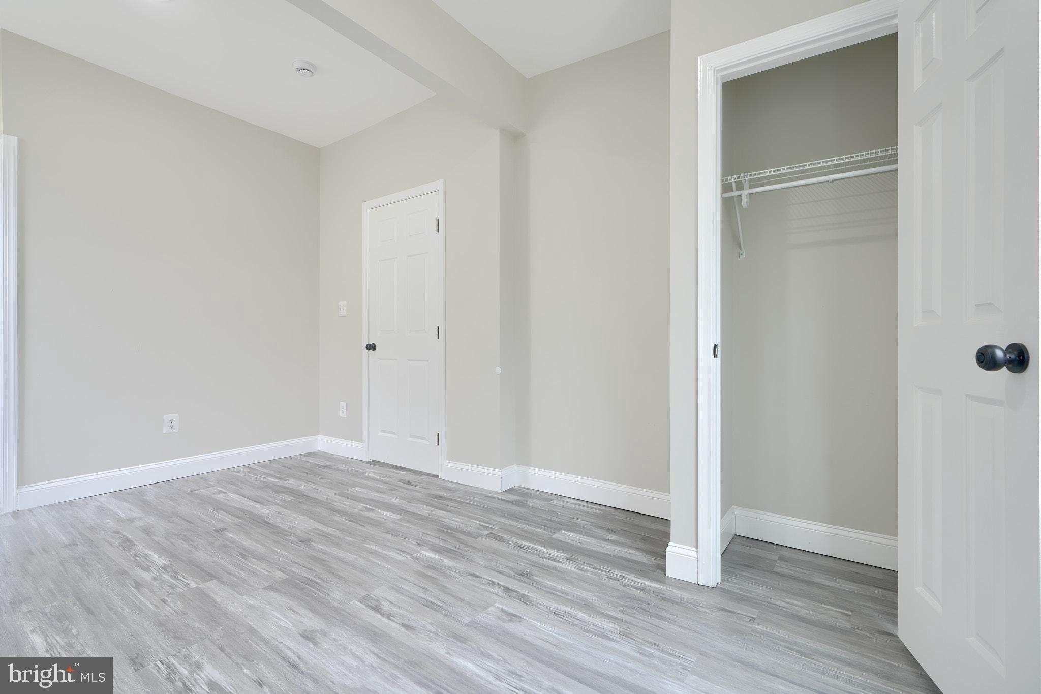 OAKCREST - Residential