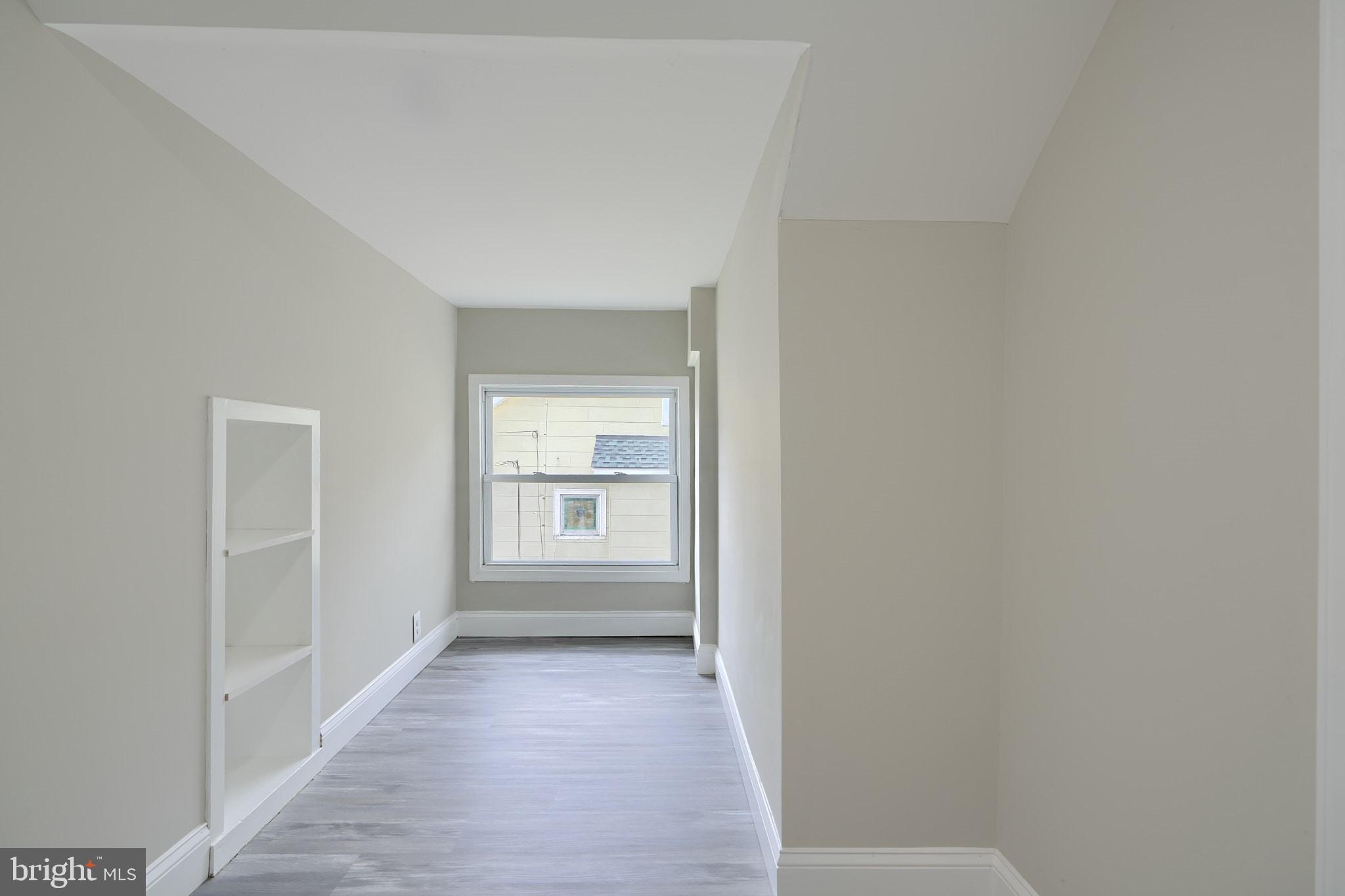 OAKCREST - Residential