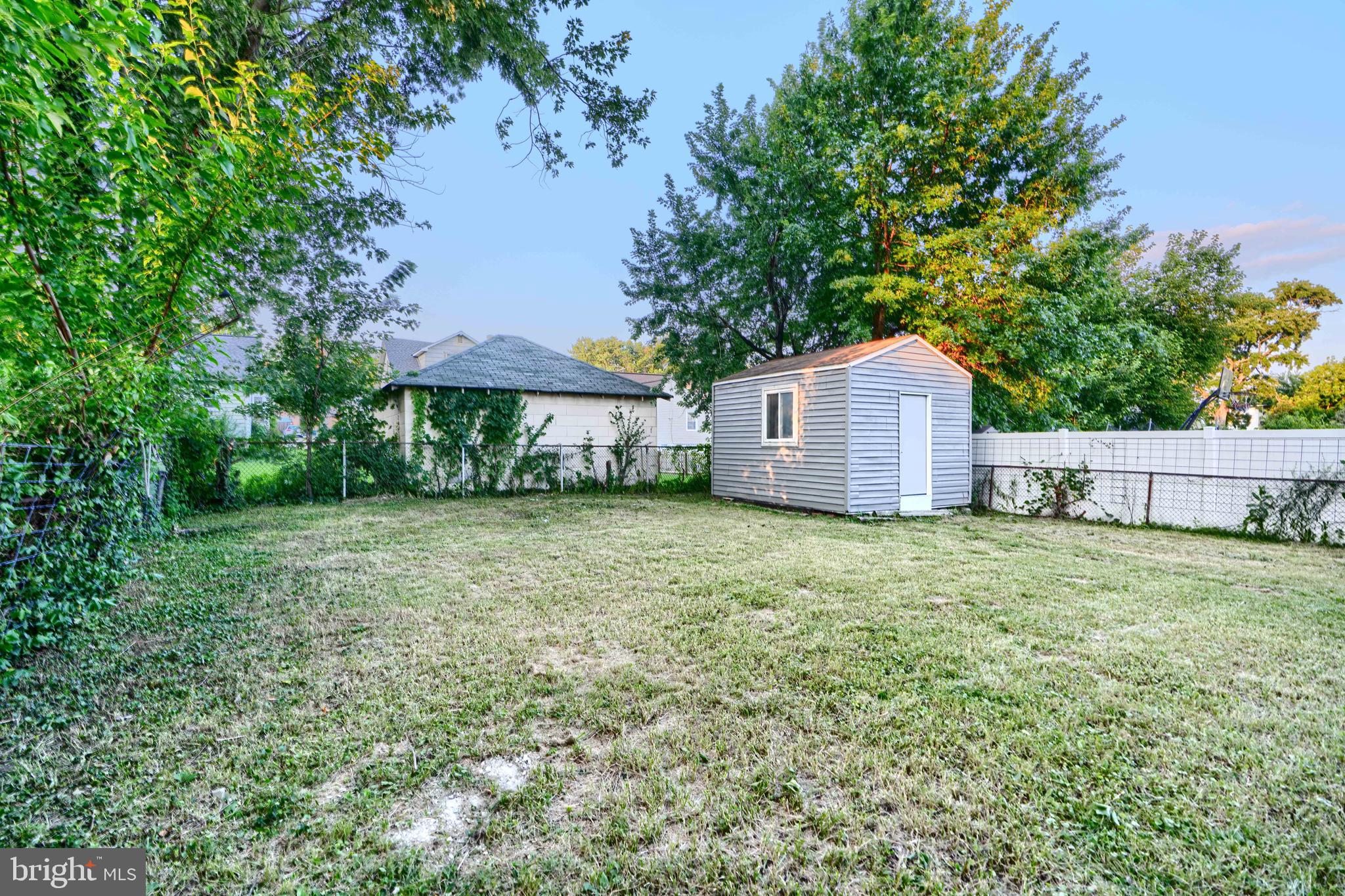 OAKCREST - Residential