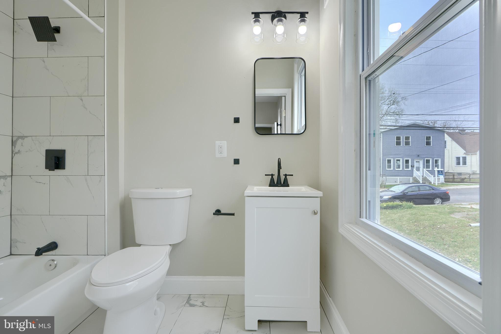 OAKCREST - Residential