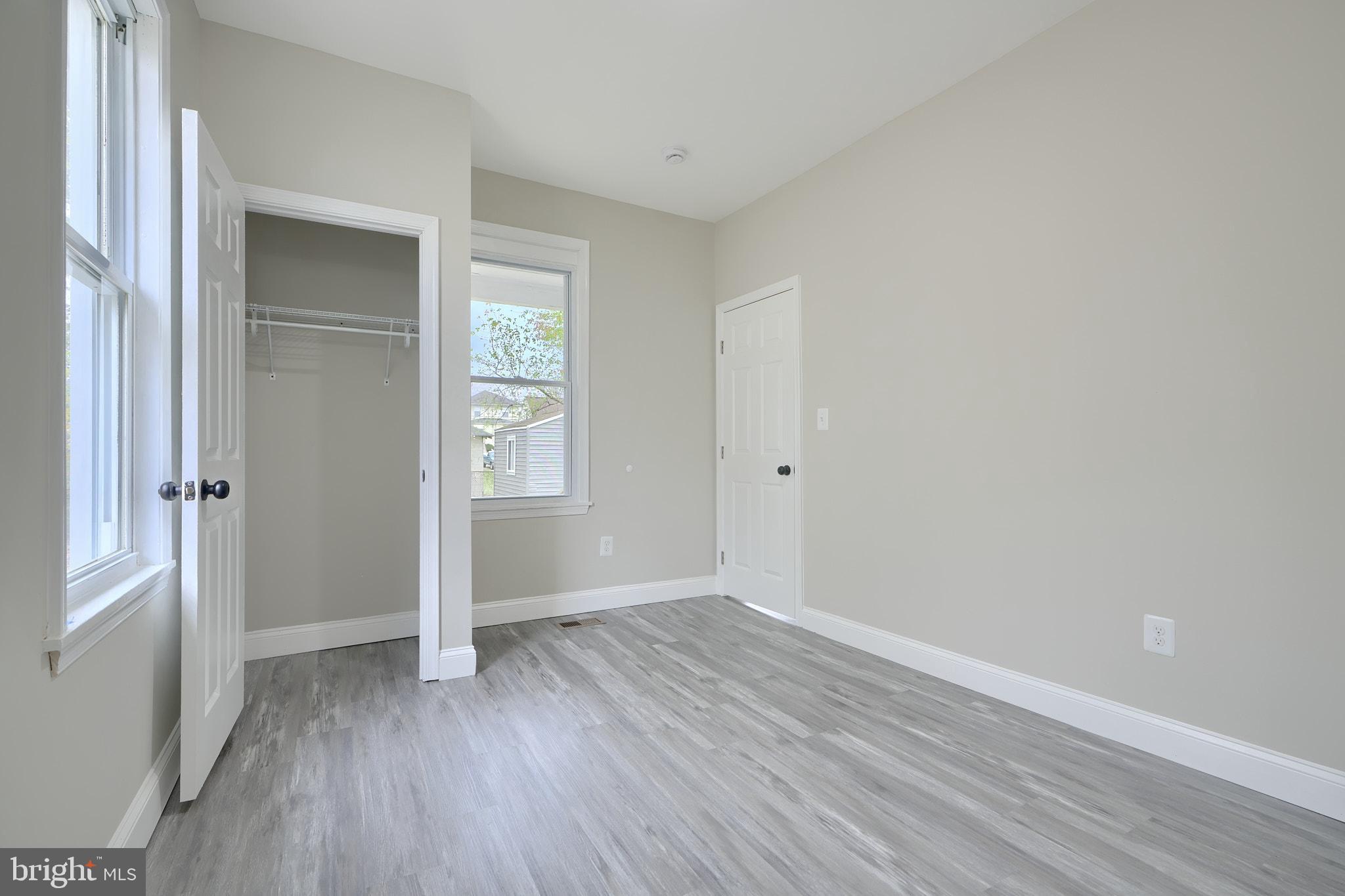 OAKCREST - Residential