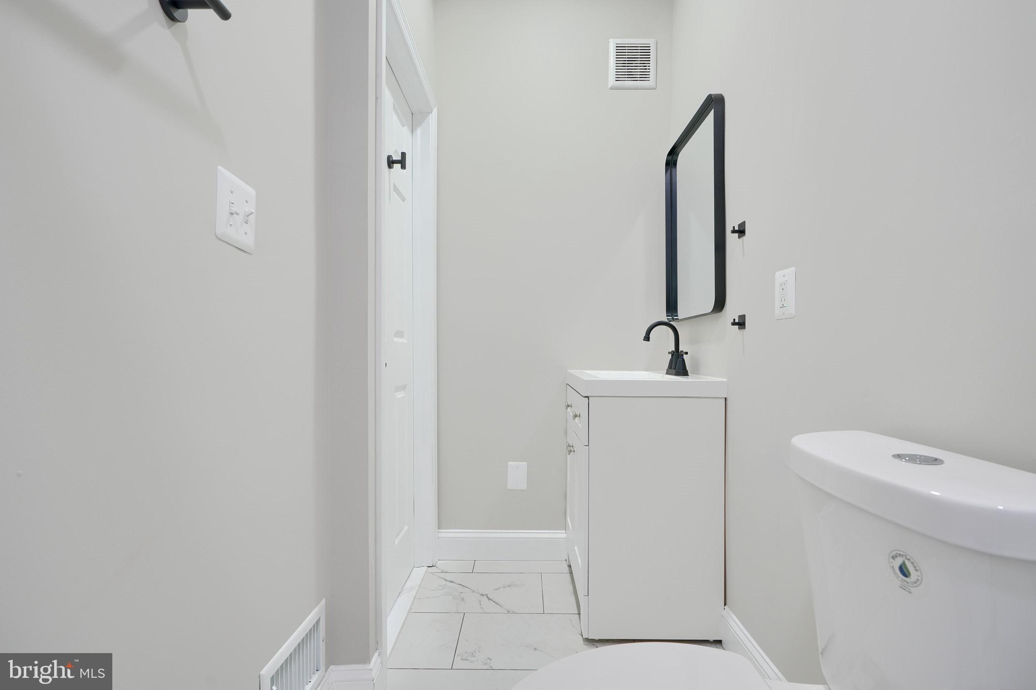 OAKCREST - Residential