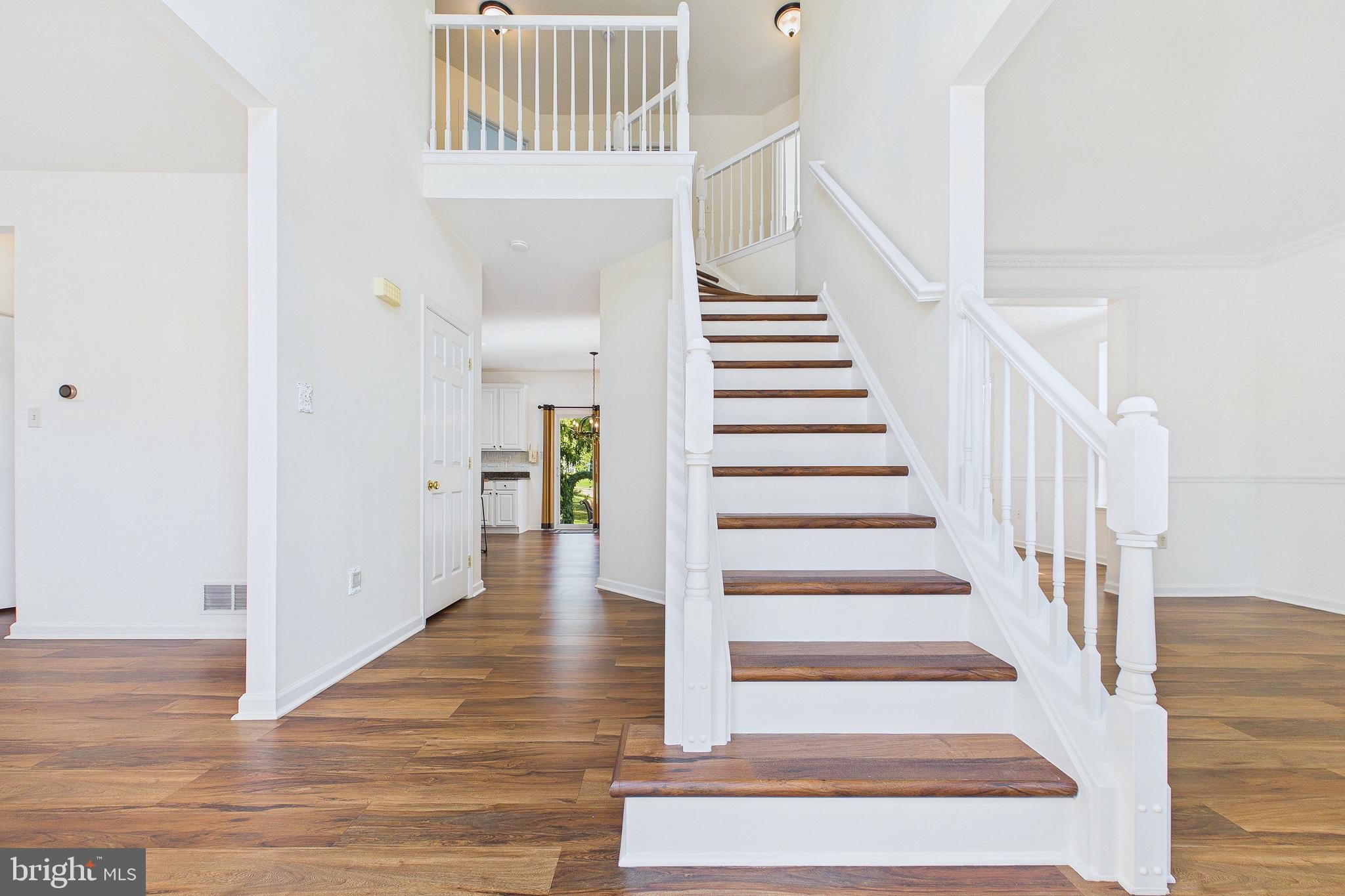 219 OAKWOOD PLACE